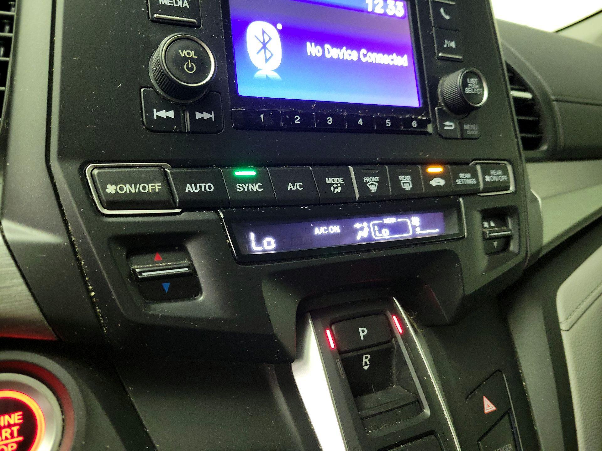 Thumbnail: 2020 Honda Odyssey - 16