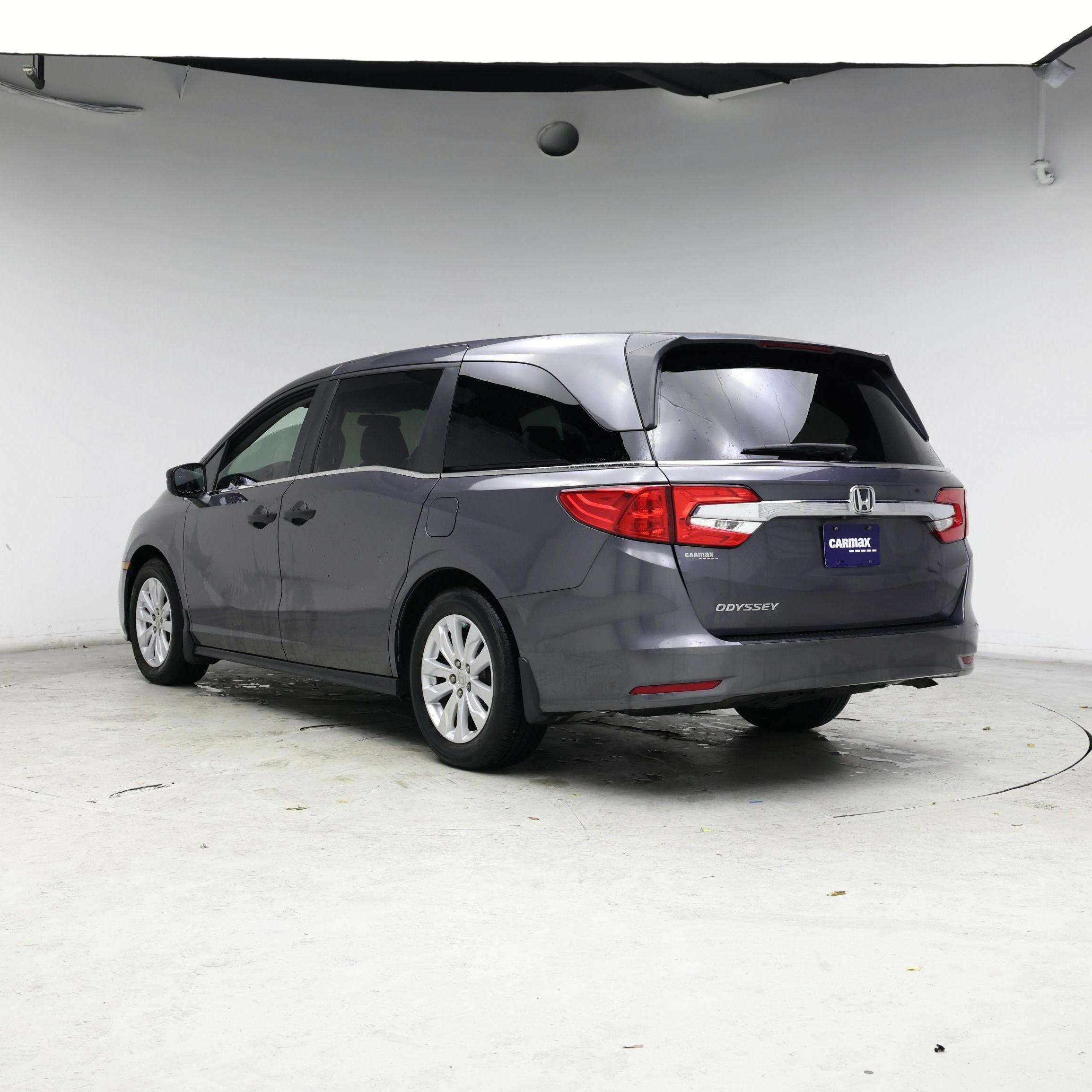 Thumbnail: 2020 Honda Odyssey - 2