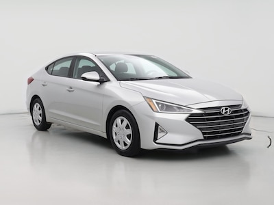 Silver 2019 Hyundai Elantra SE
