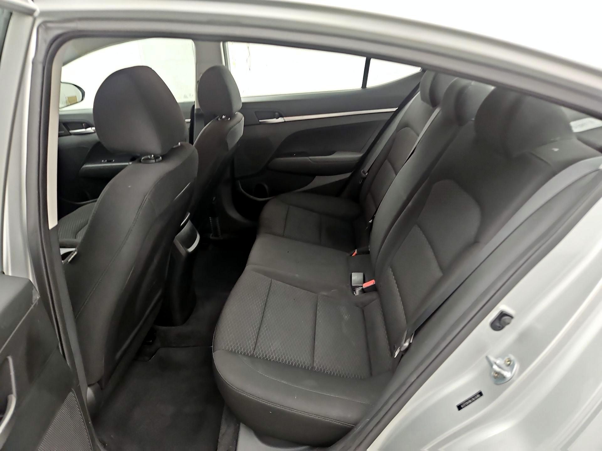 Thumbnail: 2019 Hyundai Elantra - 19