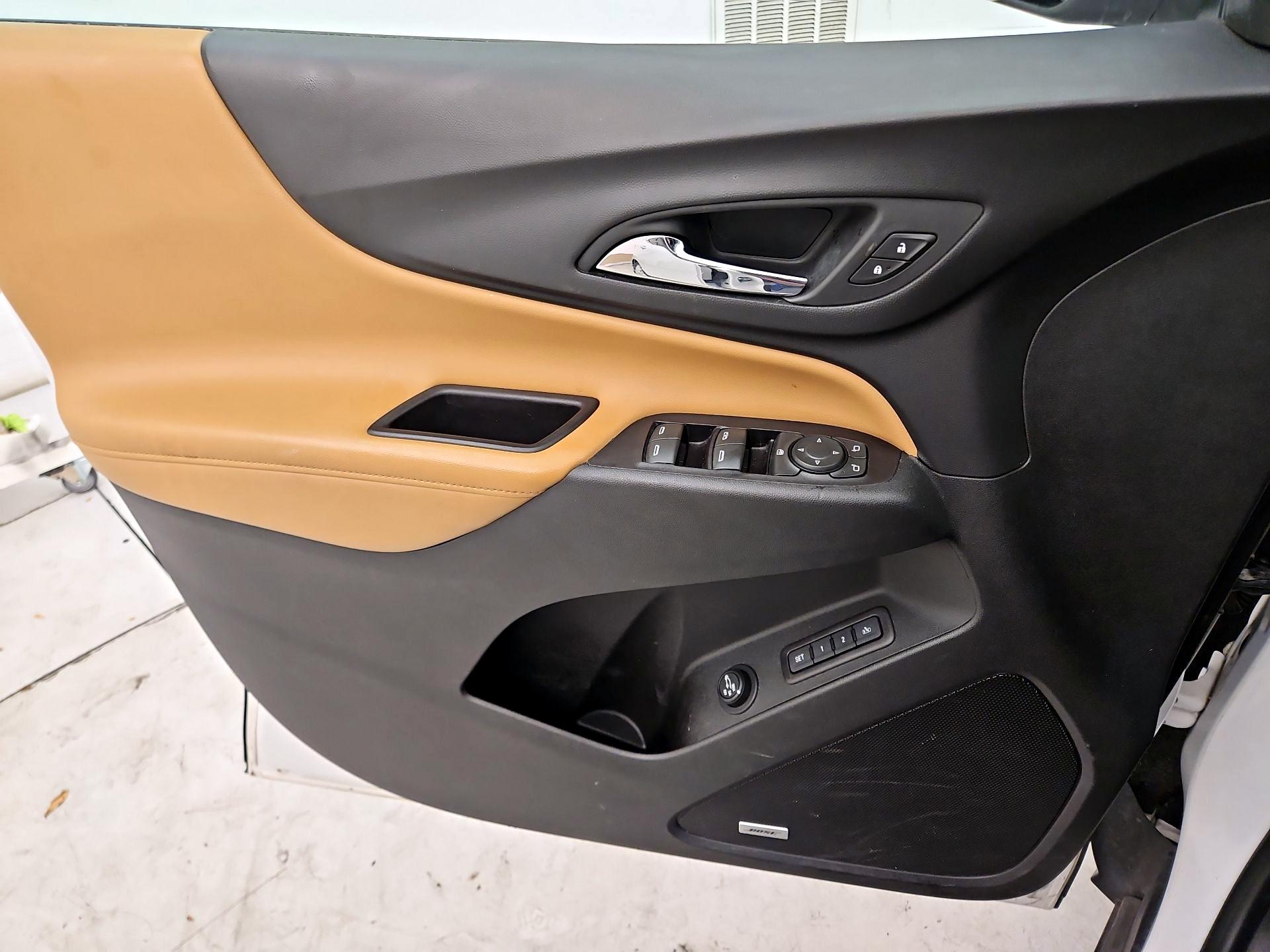 Thumbnail: 2018 Chevrolet Equinox - 12