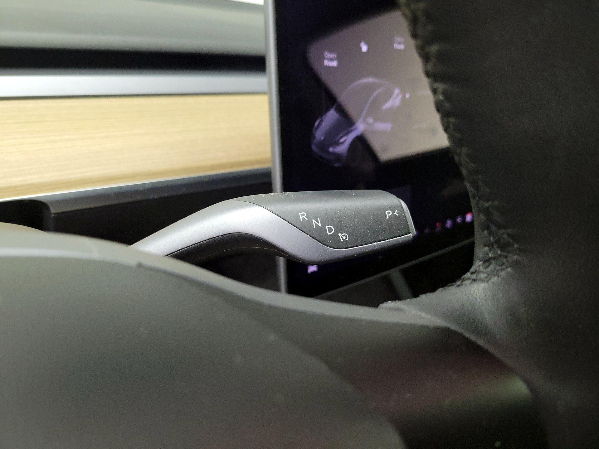 Thumbnail: 2021 Tesla Model Y - 17