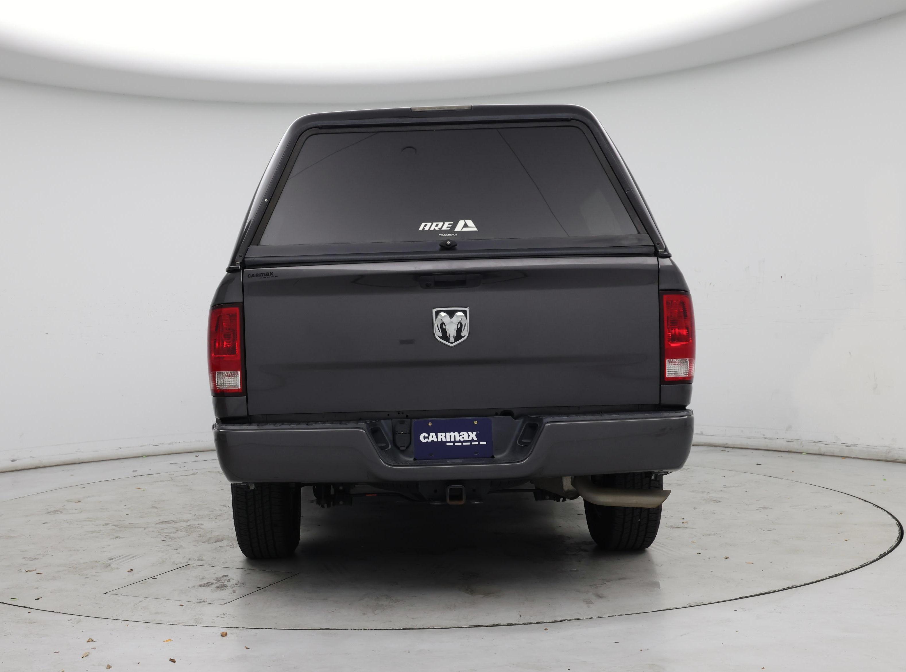 Thumbnail: 2020 RAM 1500 Classic - 6