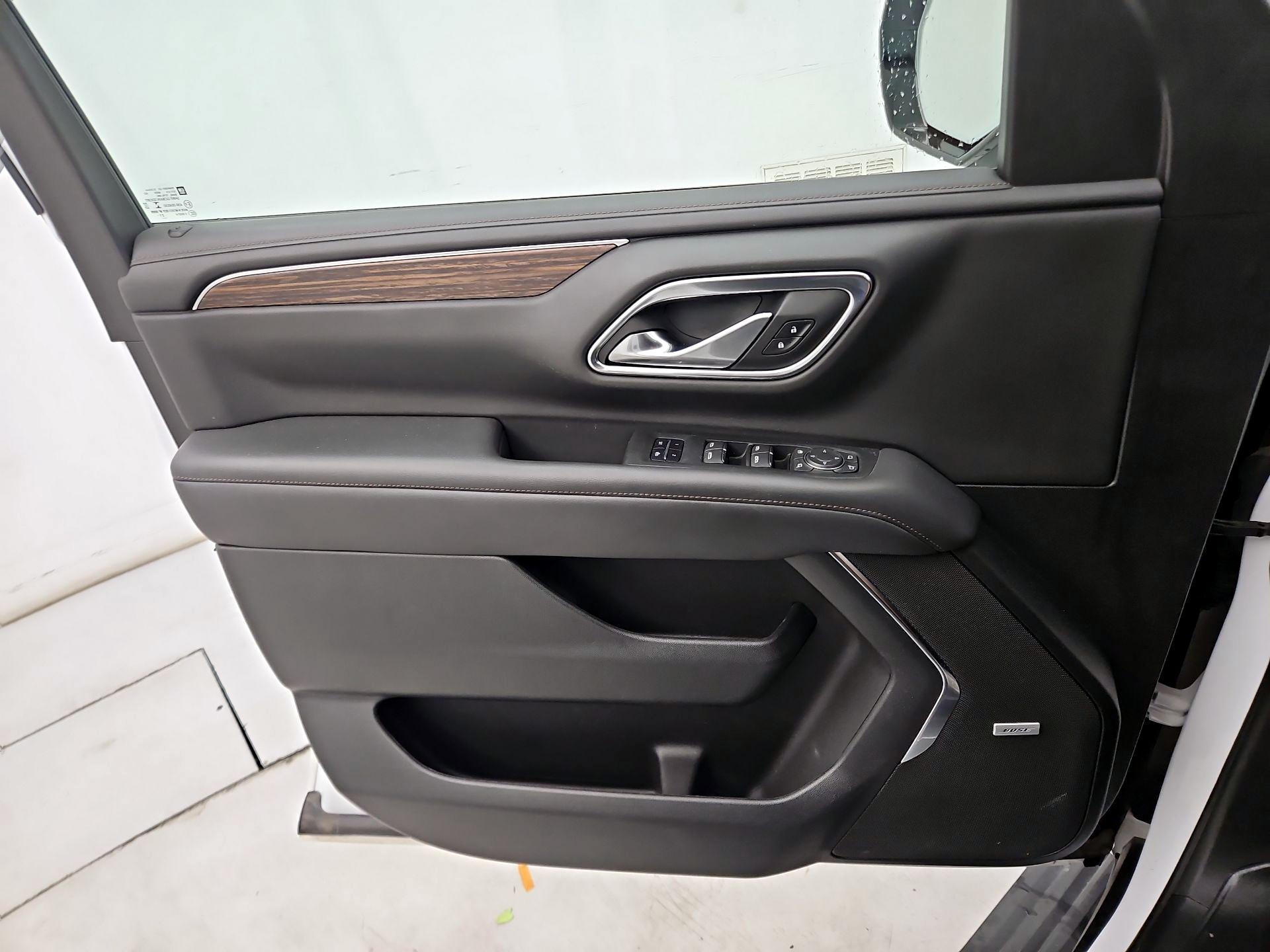 Thumbnail: 2022 Chevrolet Tahoe - 12