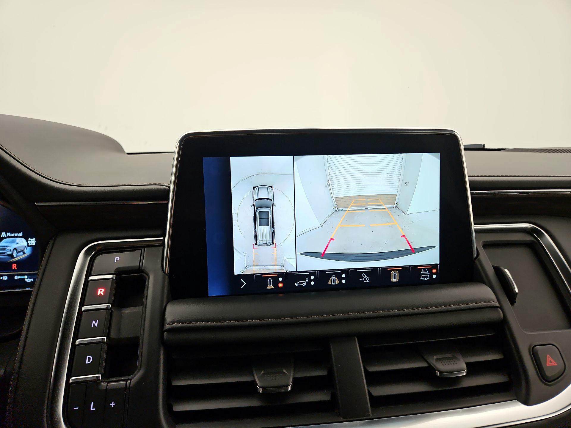 Thumbnail: 2022 Chevrolet Tahoe - 14