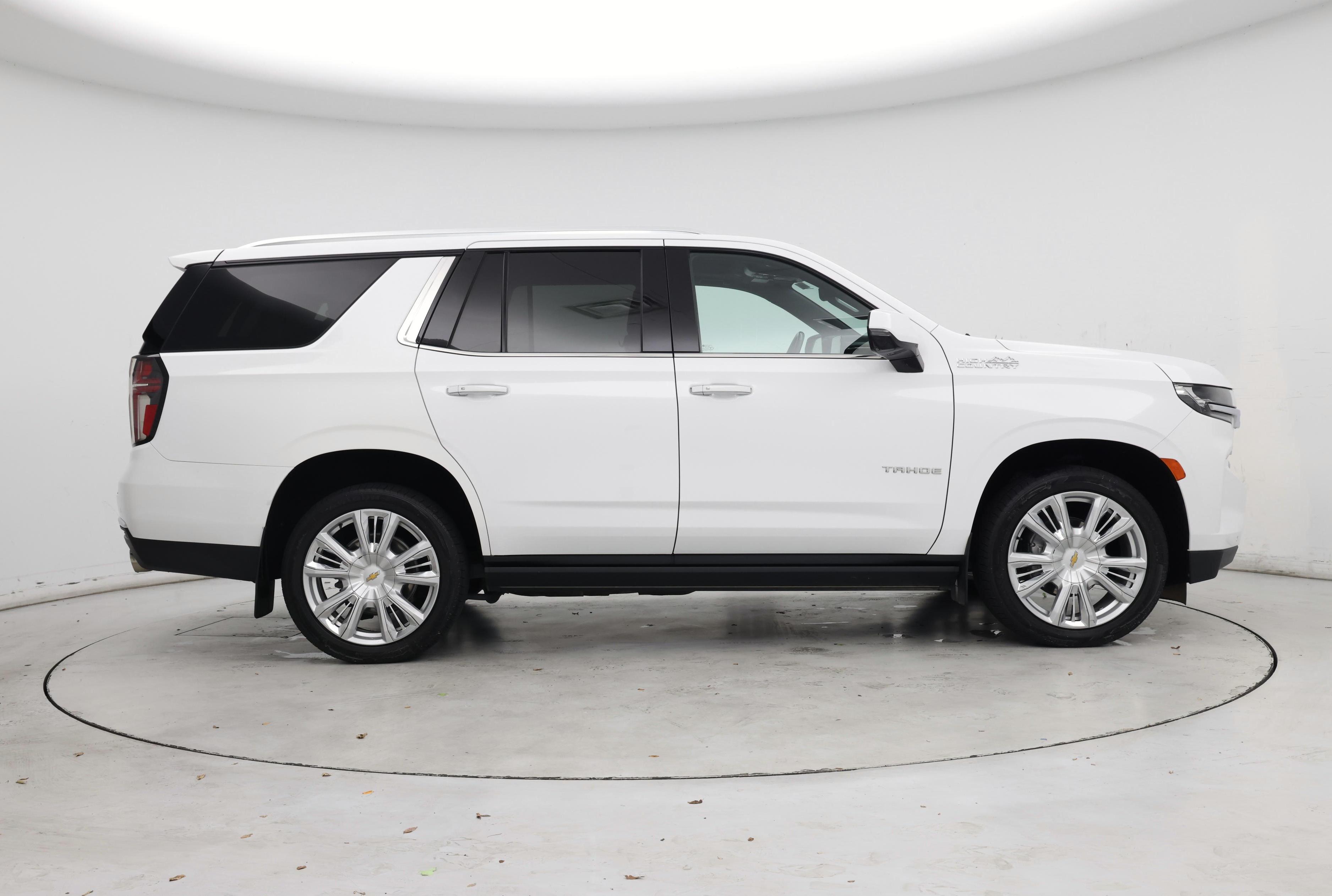 Thumbnail: 2022 Chevrolet Tahoe - 7