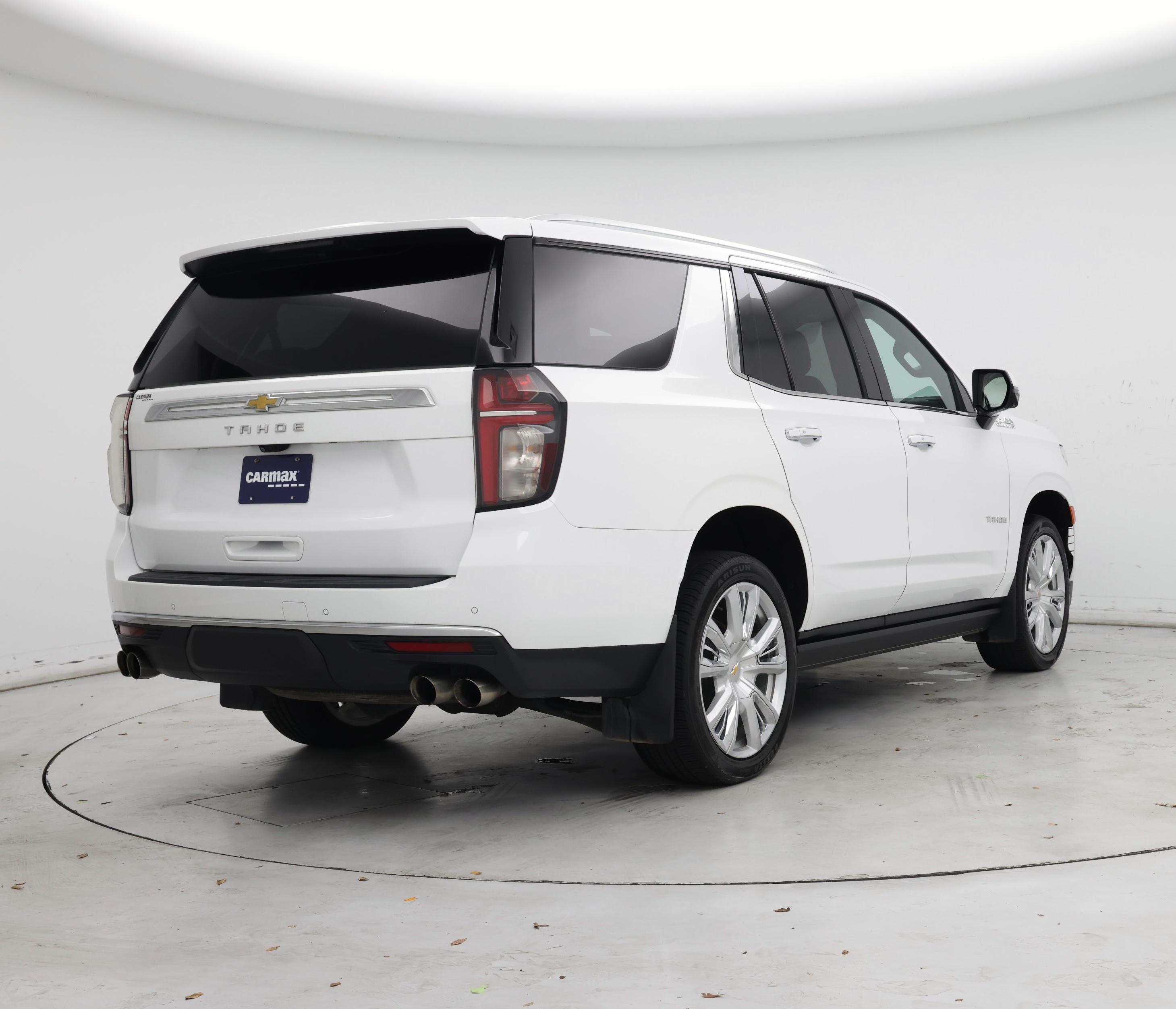 Thumbnail: 2022 Chevrolet Tahoe - 8