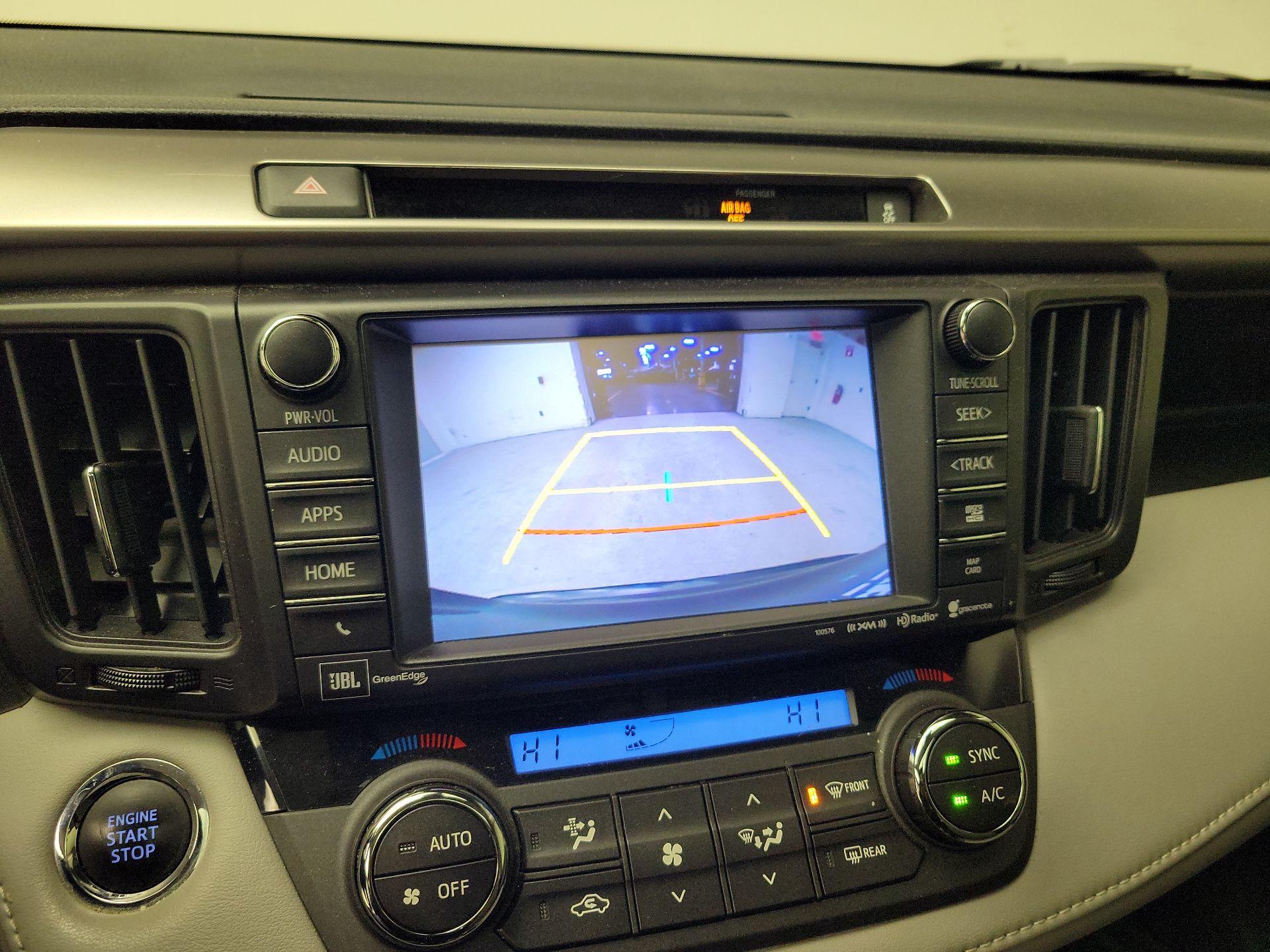 Thumbnail: 2016 Toyota RAV4 - 15