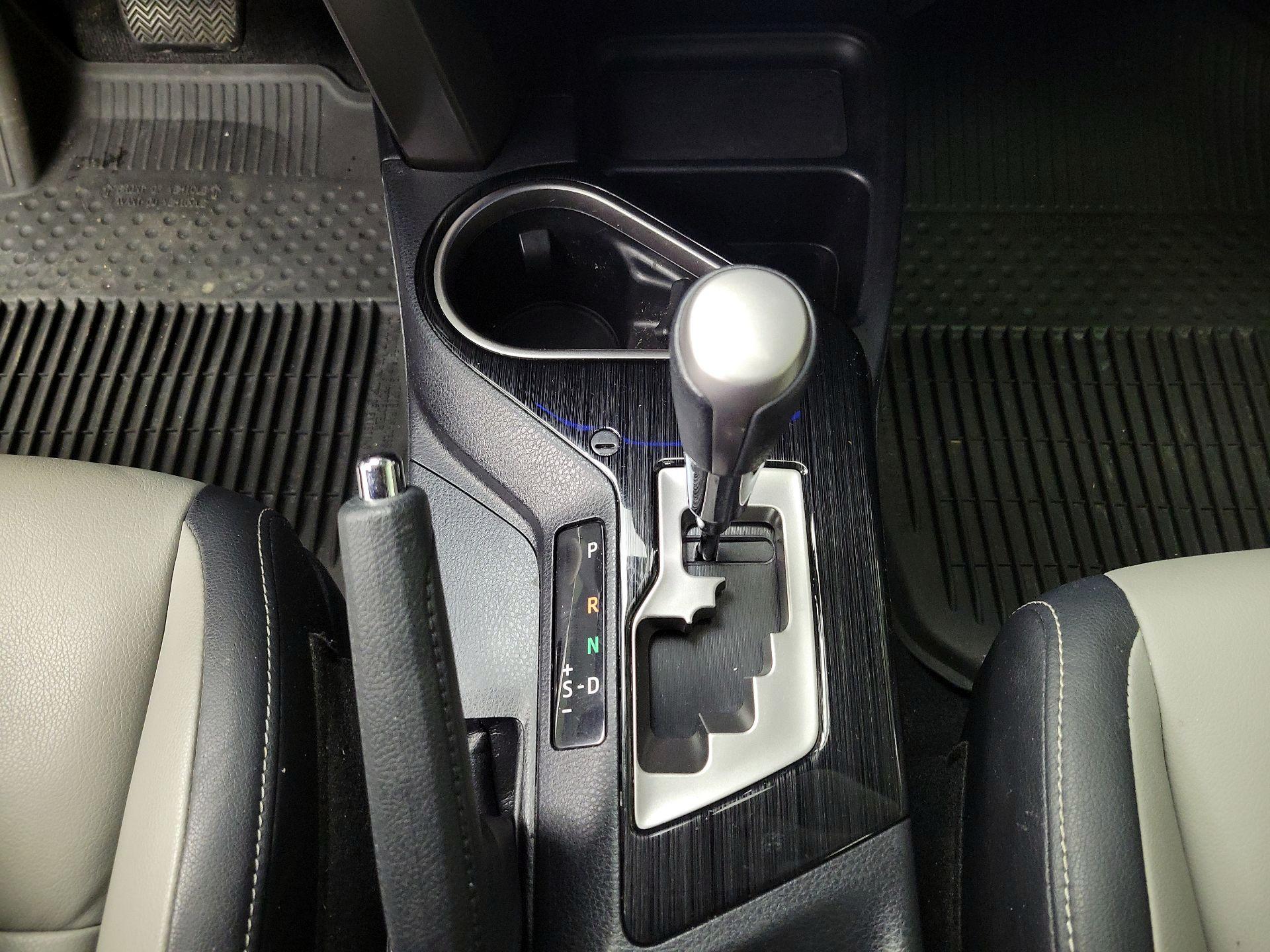 Thumbnail: 2016 Toyota RAV4 - 18