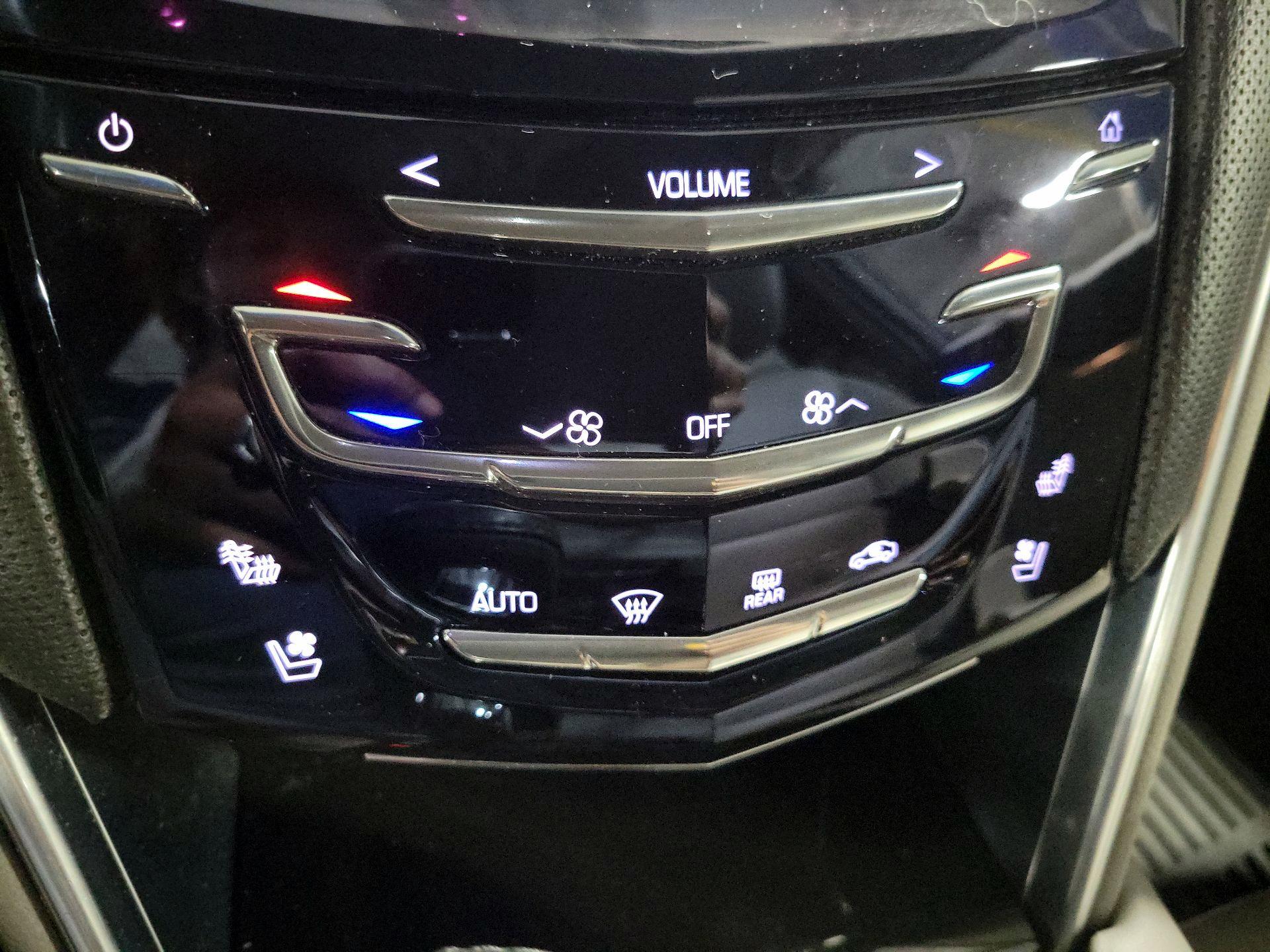 Thumbnail: 2016 Cadillac XTS - 16