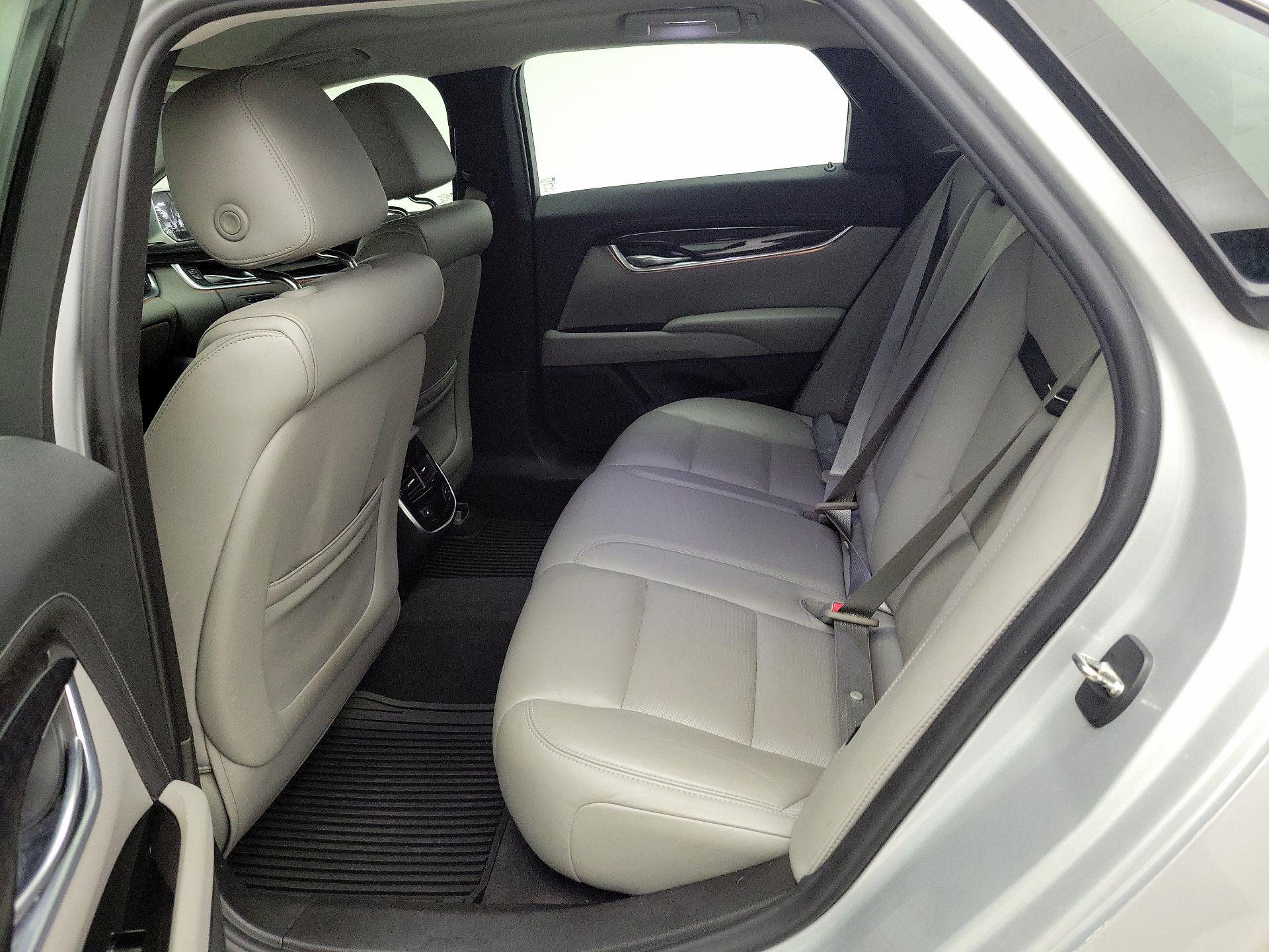 Thumbnail: 2016 Cadillac XTS - 19