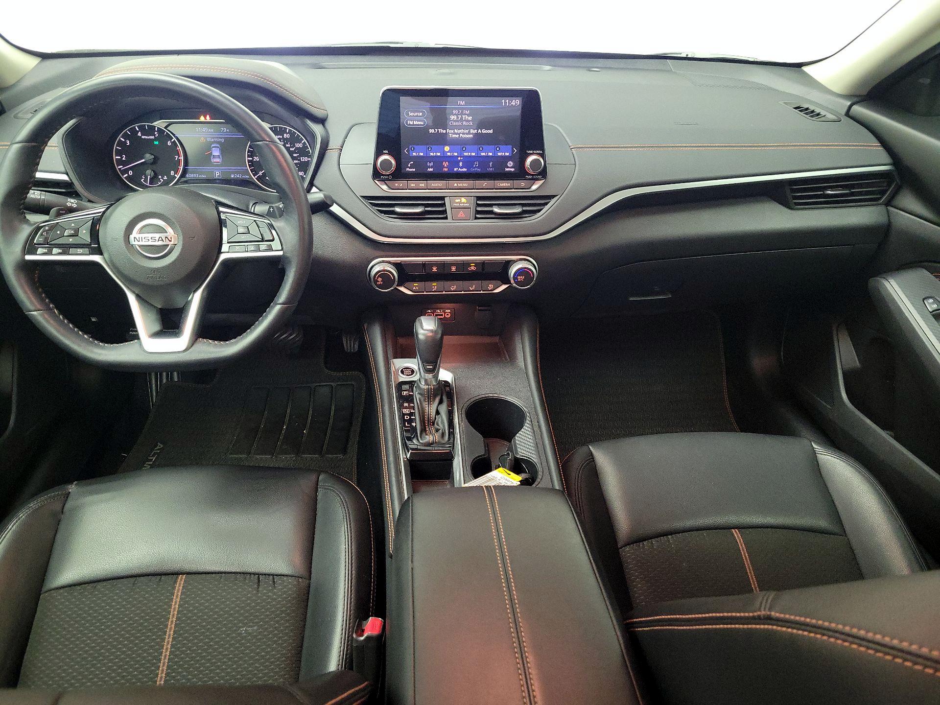 Thumbnail: 2019 Nissan Altima - 9