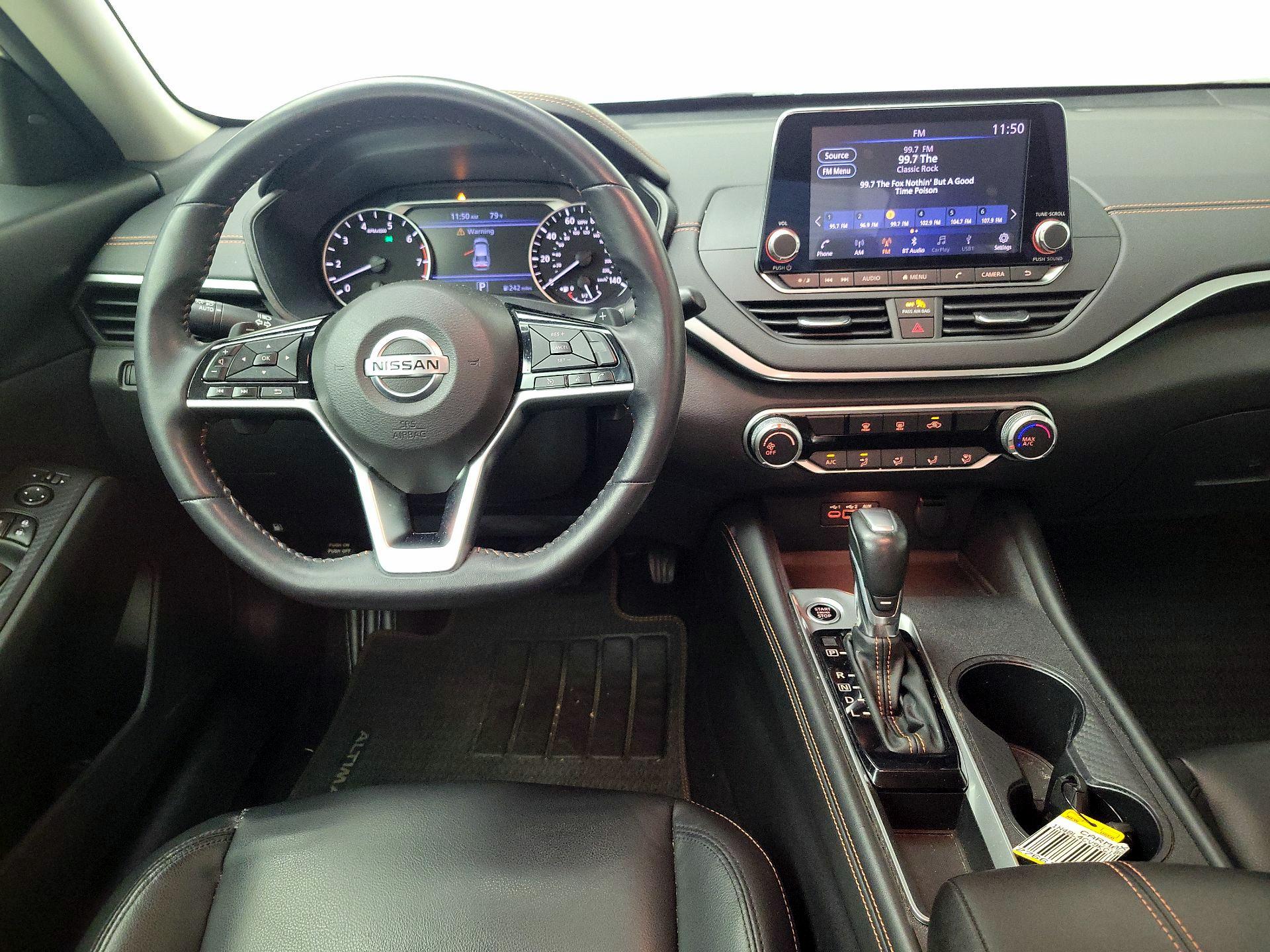 Thumbnail: 2019 Nissan Altima - 10
