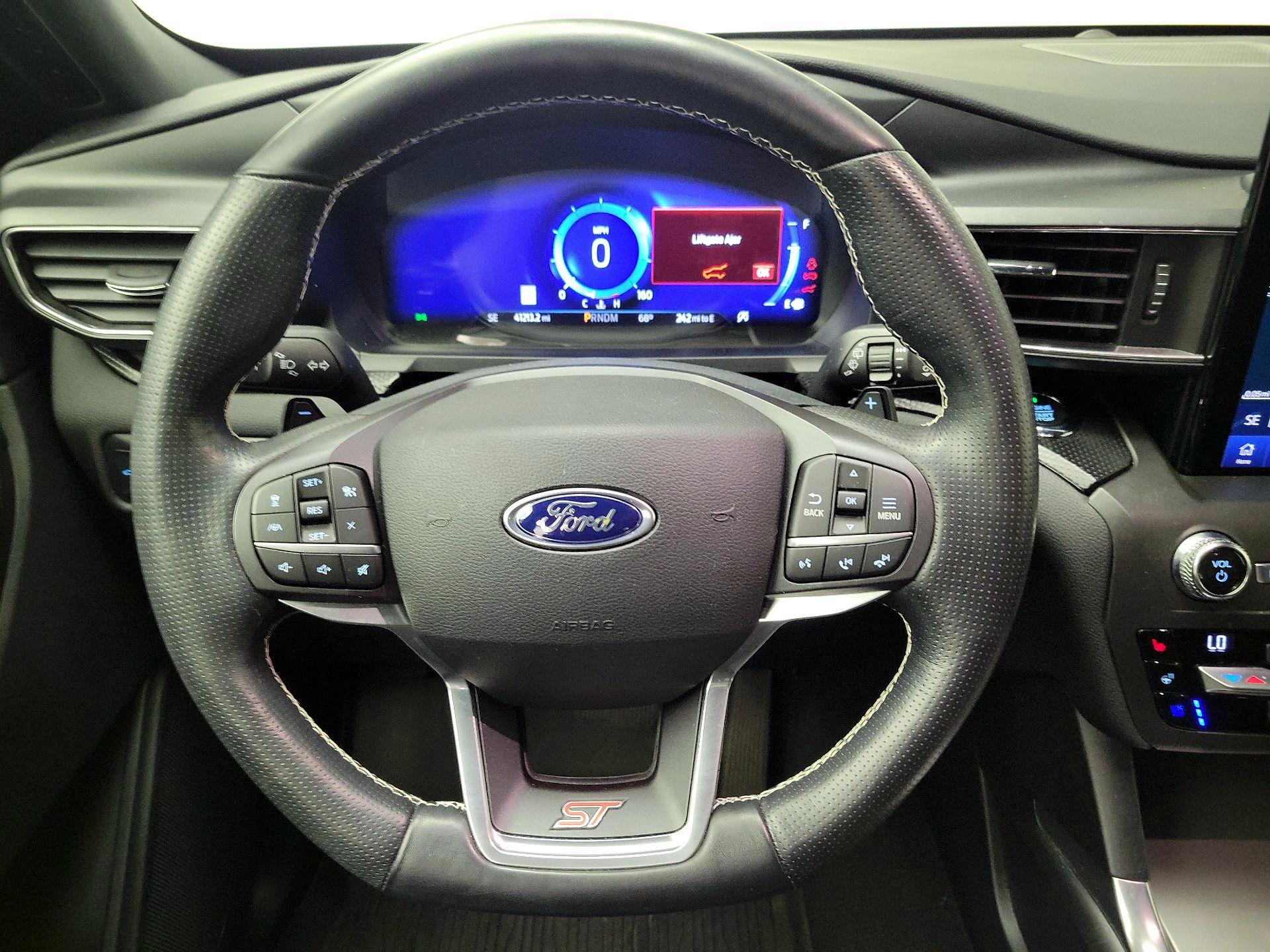 Thumbnail: 2020 Ford Explorer - 10