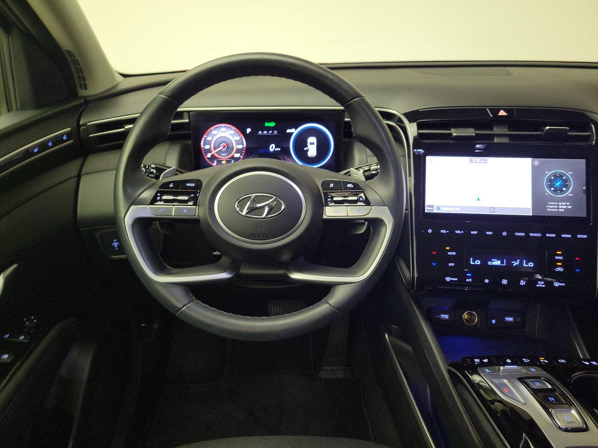 Thumbnail: 2022 Hyundai Tucson - 10