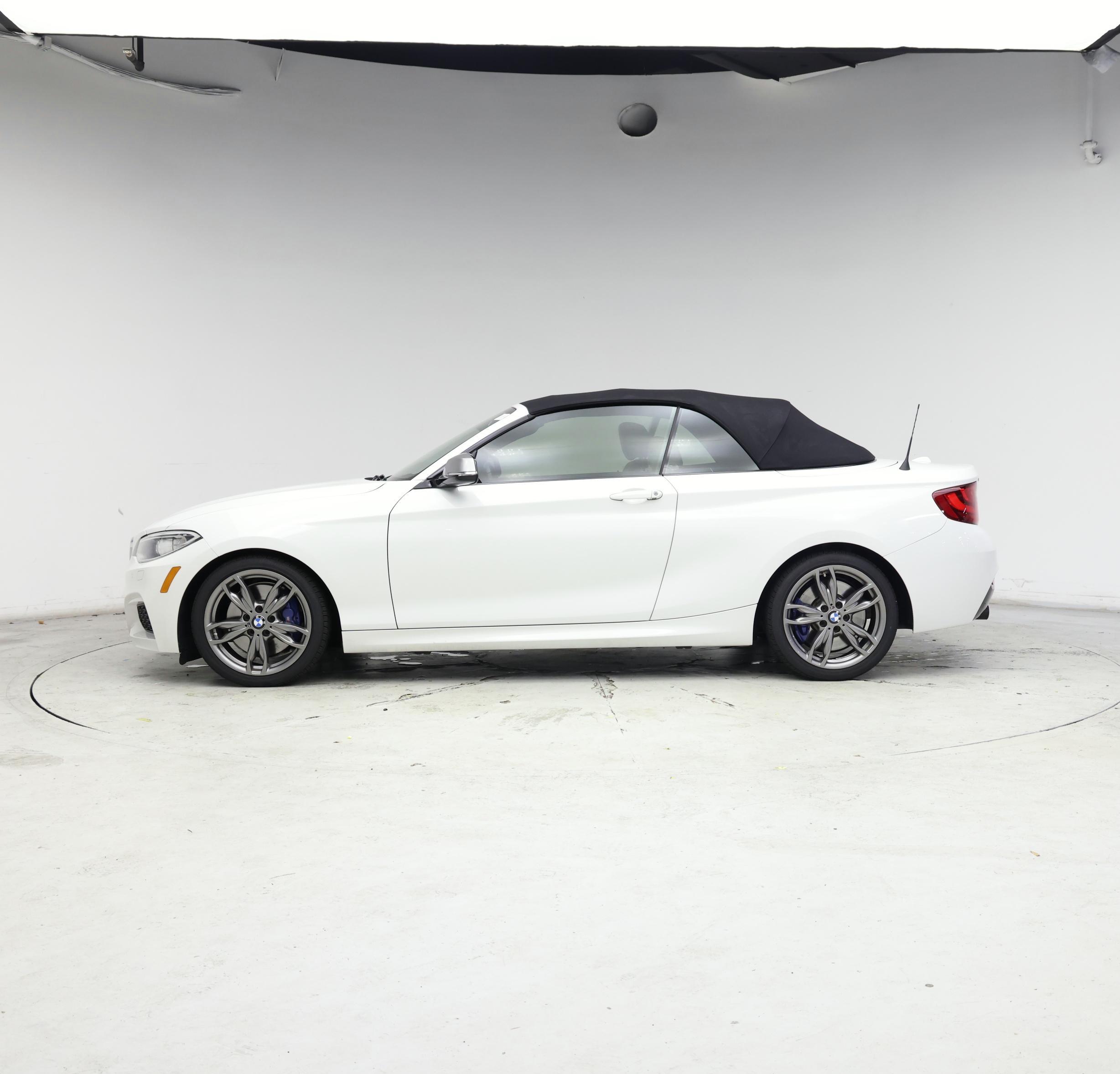 Thumbnail: 2017 BMW 2 Series - 3