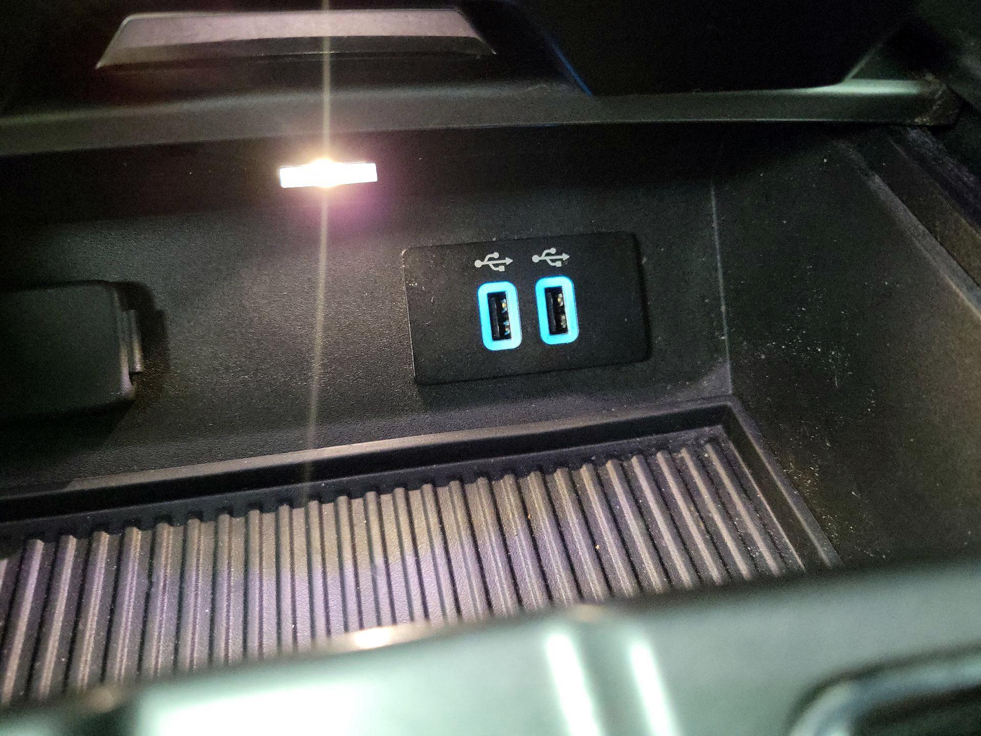 Thumbnail: 2016 Ford F-150 - 18