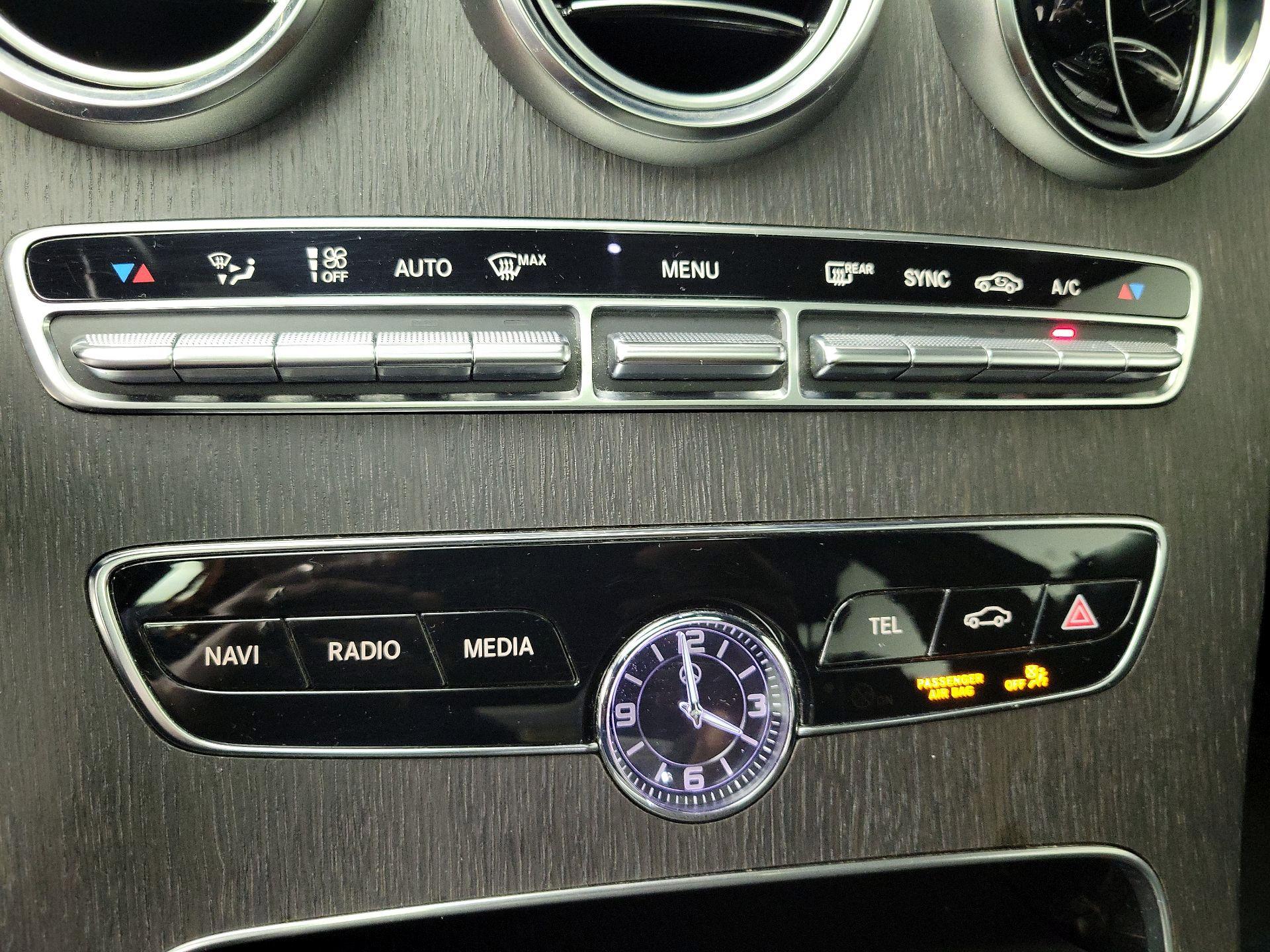 Thumbnail: 2020 Mercedes-Benz C-Class - 16