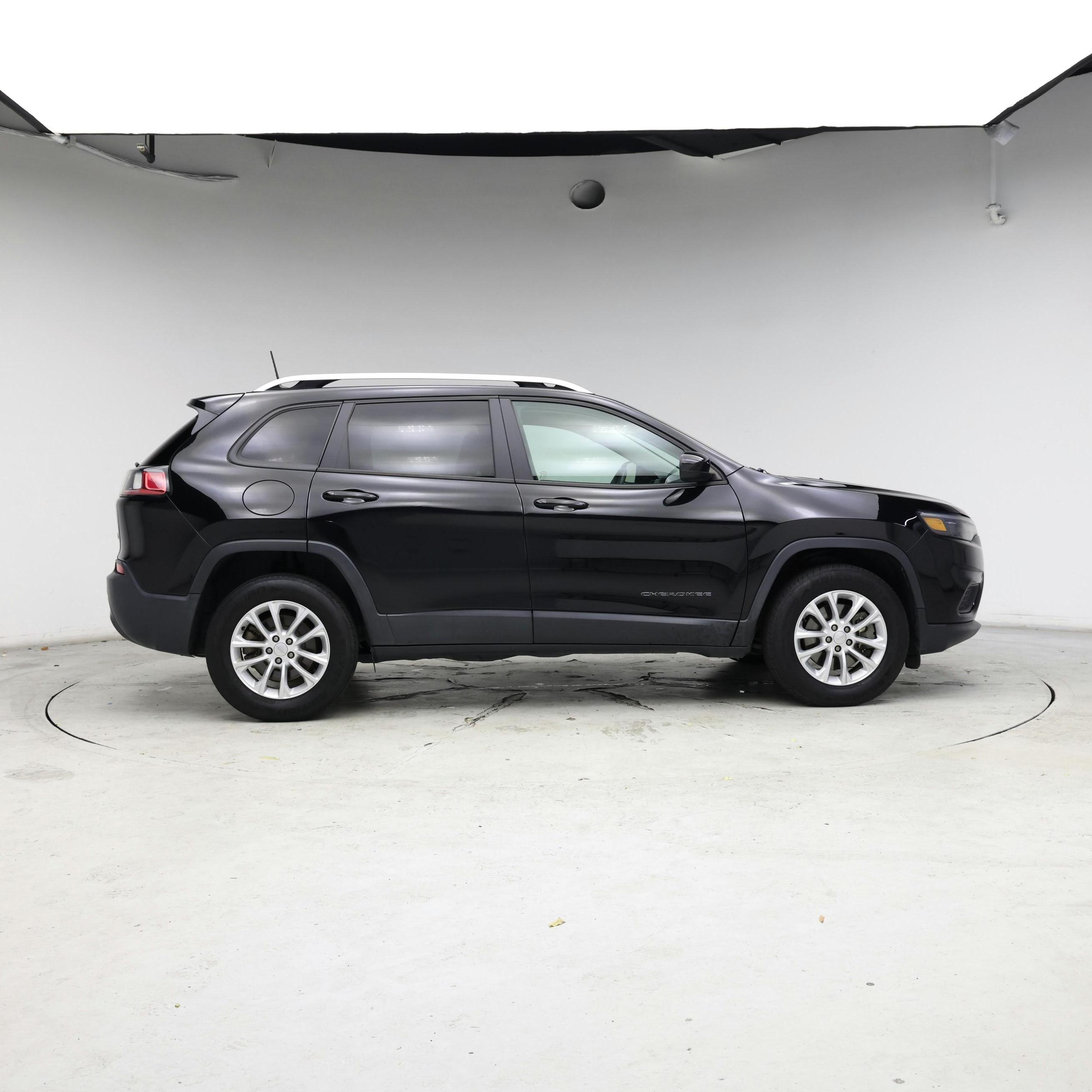 Thumbnail: 2020 Jeep Cherokee - 7