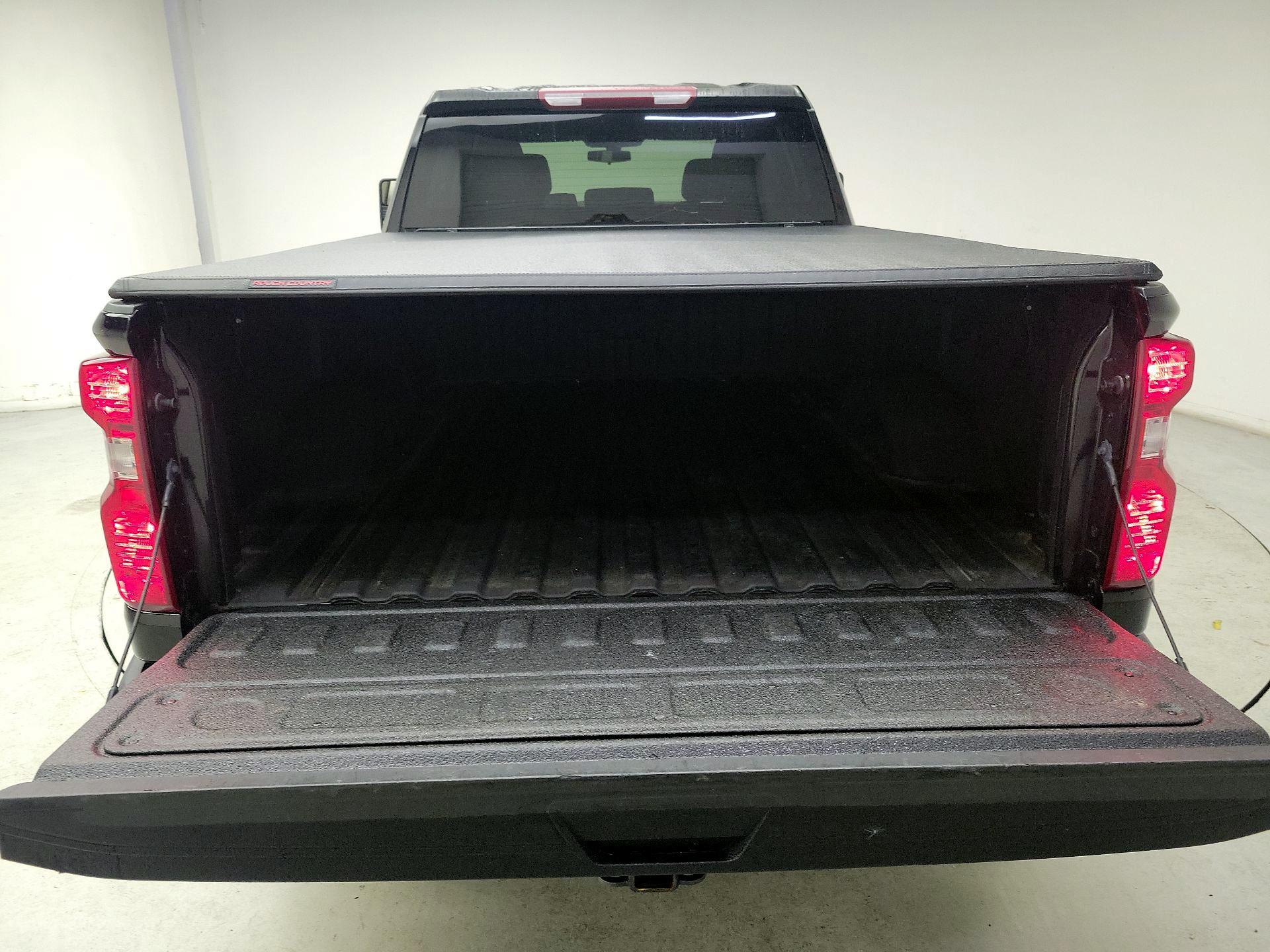 Thumbnail: 2021 Chevrolet Silverado 2500 - 20