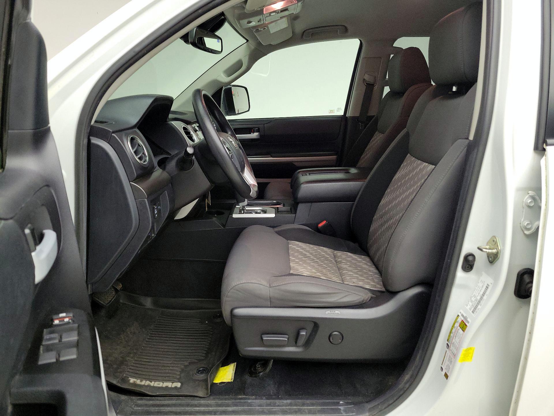 Thumbnail: 2020 Toyota Tundra - 11