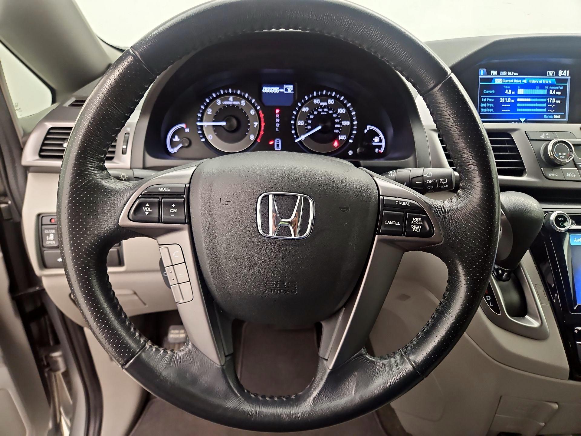 Thumbnail: 2014 Honda Odyssey - 10