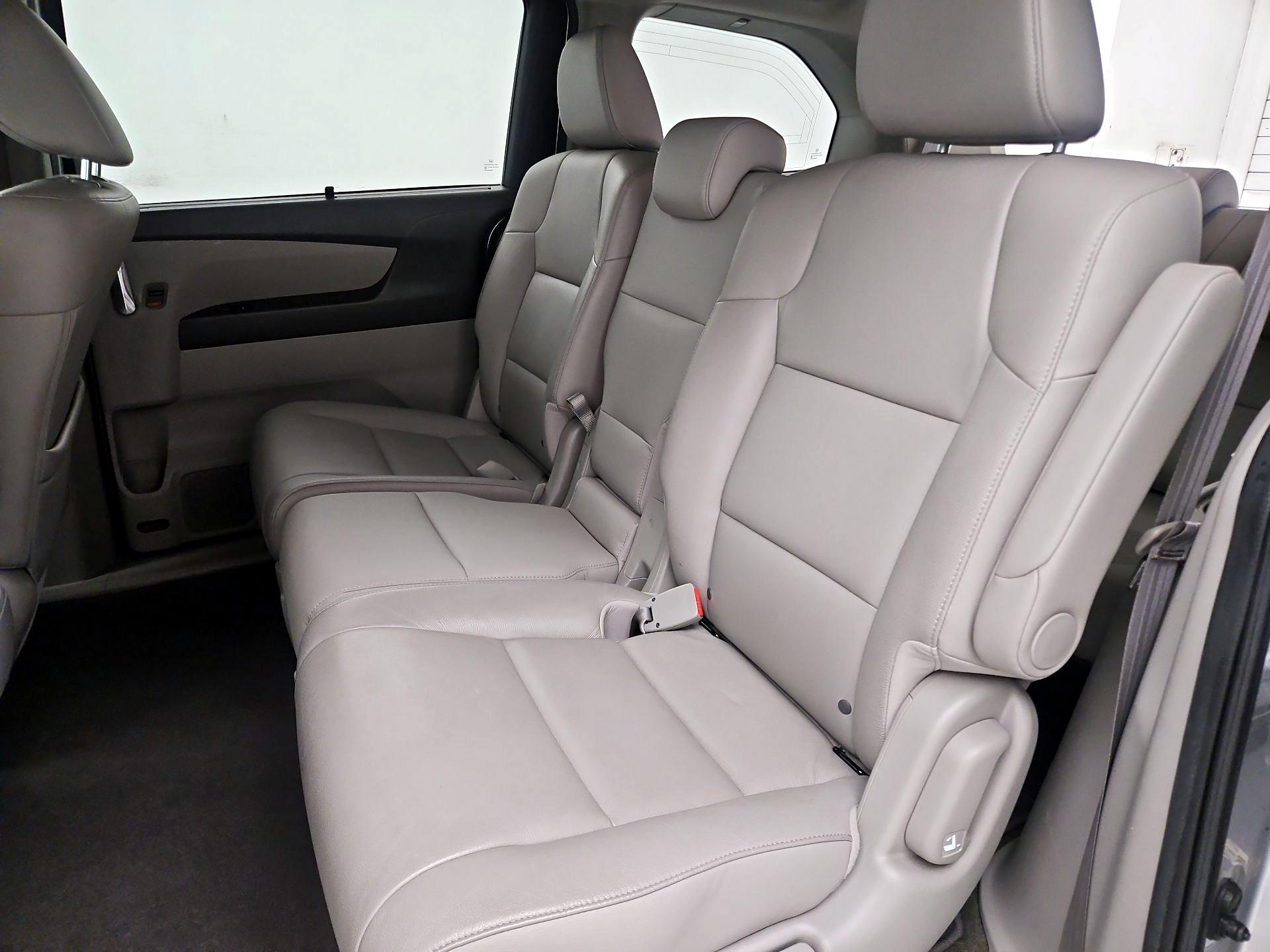 Thumbnail: 2014 Honda Odyssey - 20