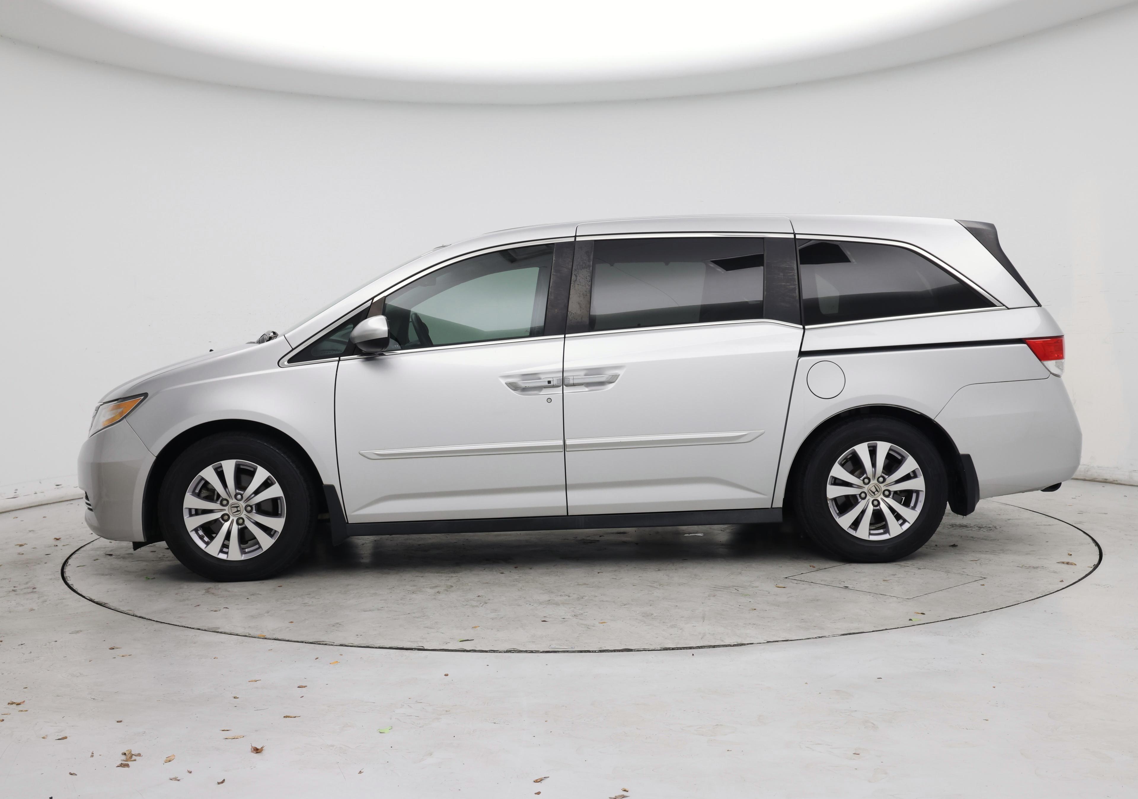 Thumbnail: 2014 Honda Odyssey - 3