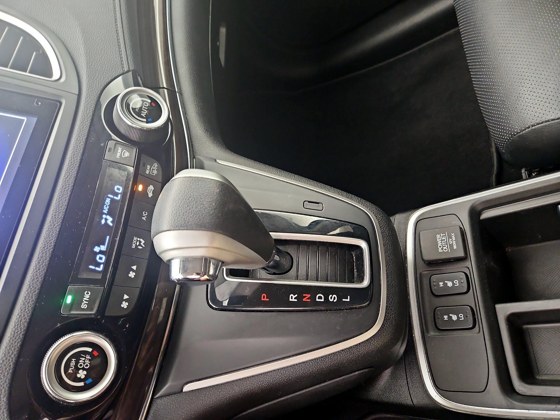 Thumbnail: 2015 Honda CR-V - 17