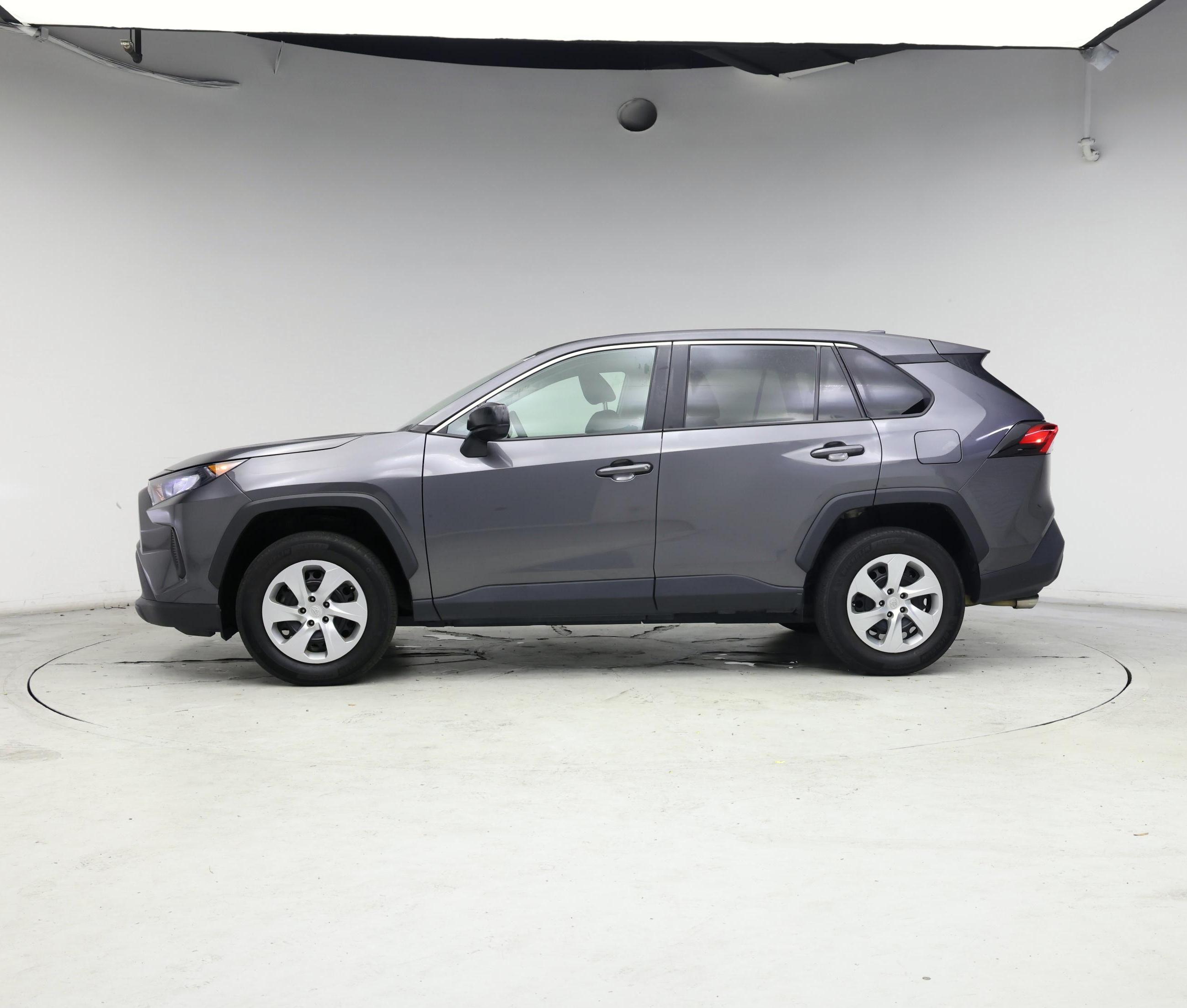 Thumbnail: 2022 Toyota RAV4 - 3