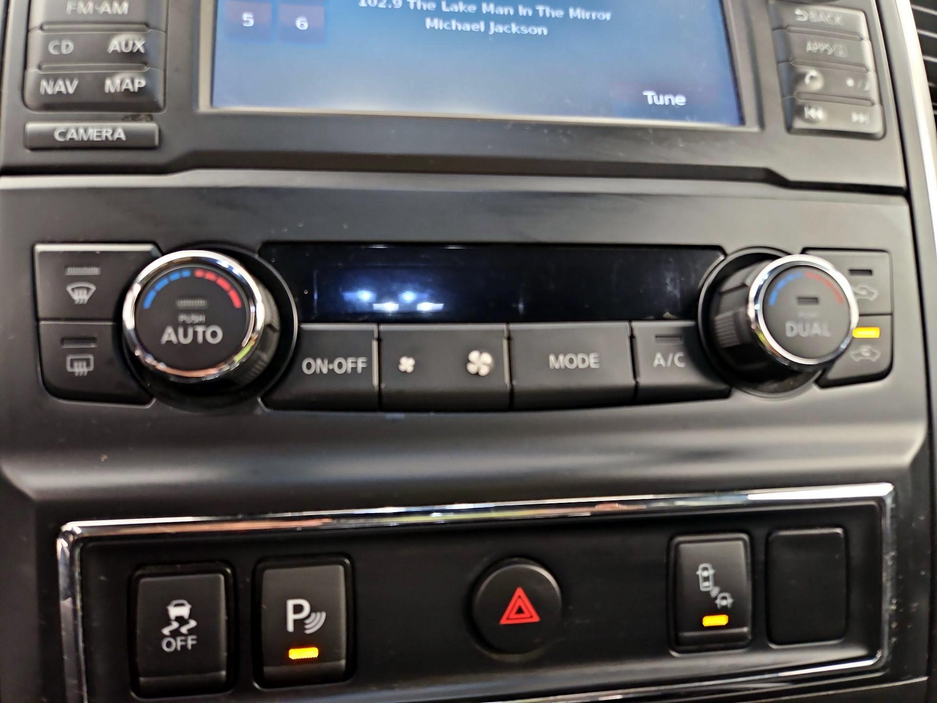 Thumbnail: 2018 Nissan Titan - 16