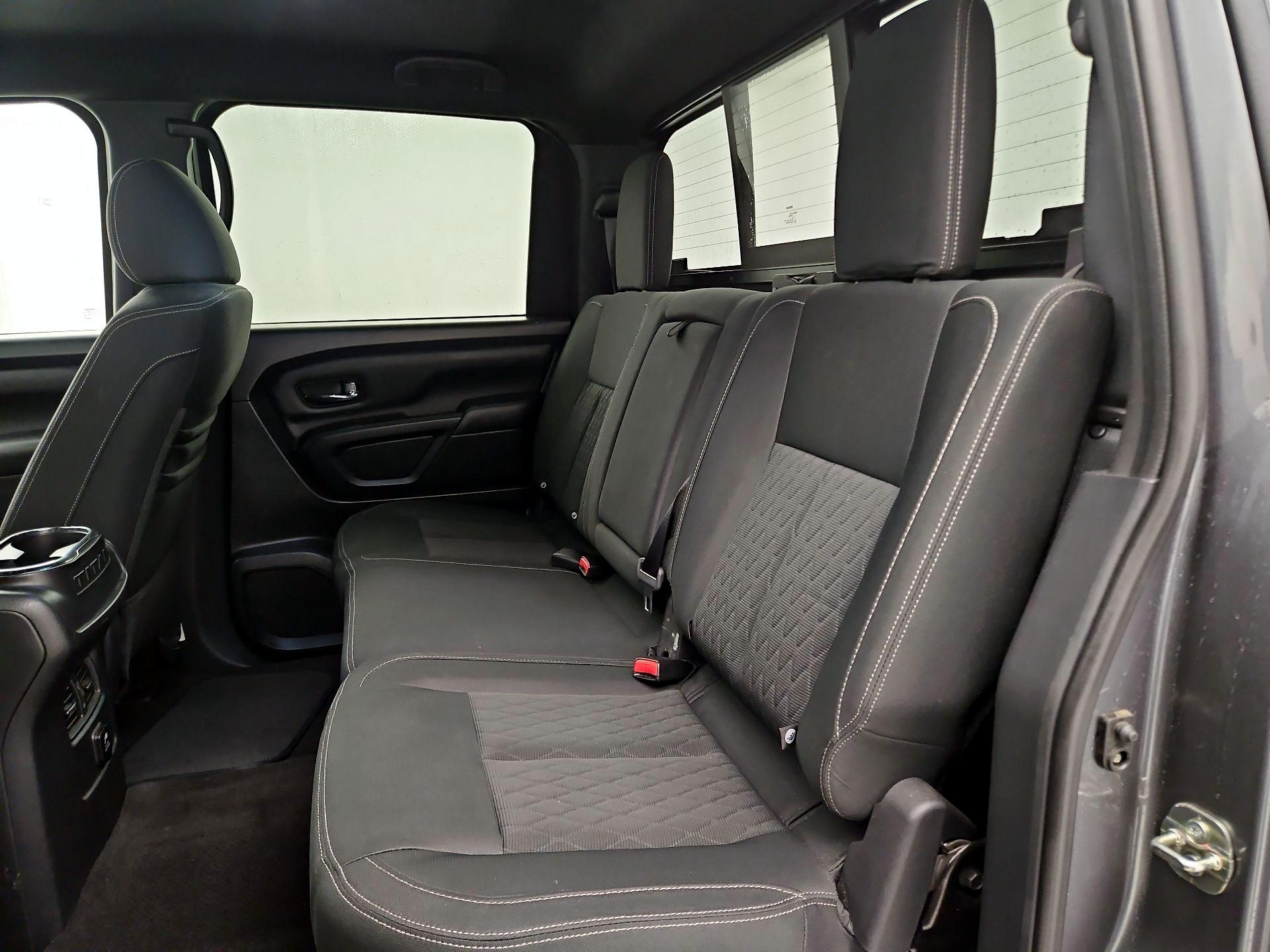 Thumbnail: 2018 Nissan Titan - 19