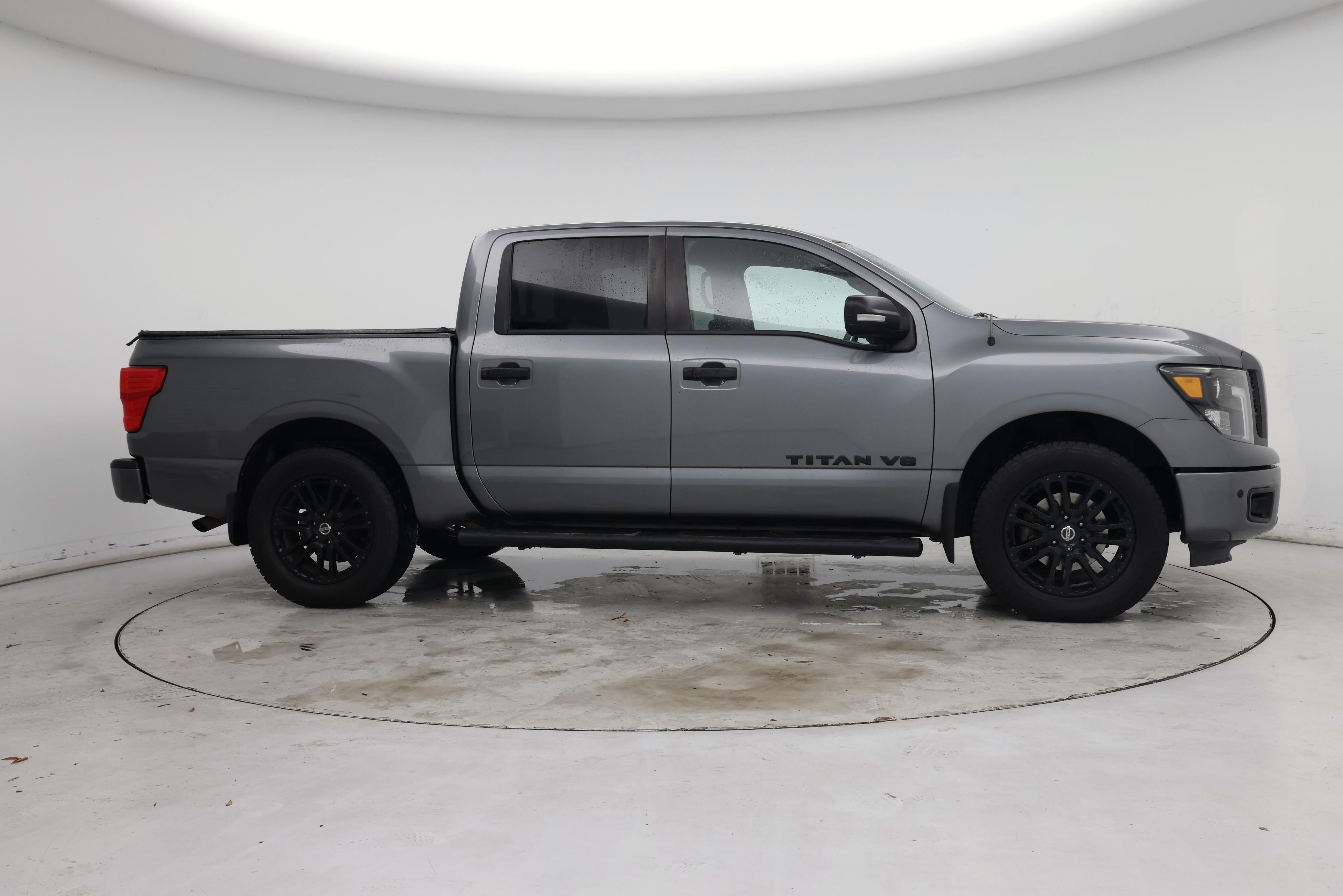 Thumbnail: 2018 Nissan Titan - 7