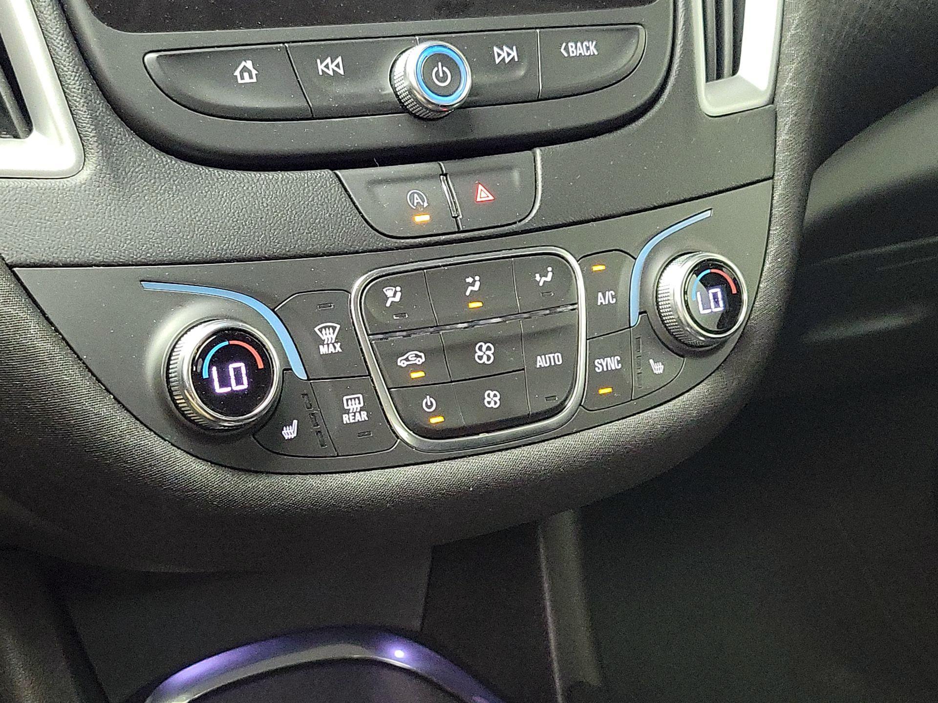 Thumbnail: 2023 Chevrolet Malibu - 16