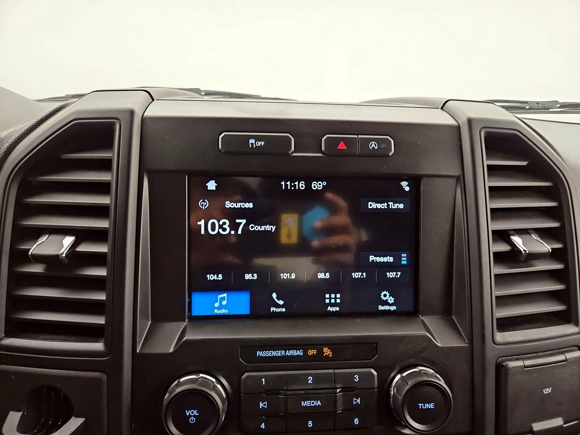 Thumbnail: 2018 Ford F-150 - 13