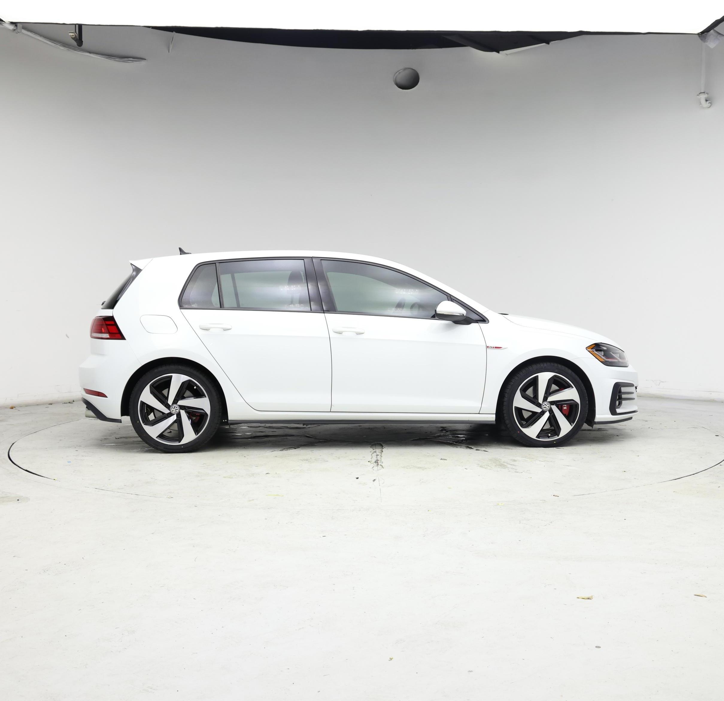 Thumbnail: 2020 Volkswagen Golf - 7