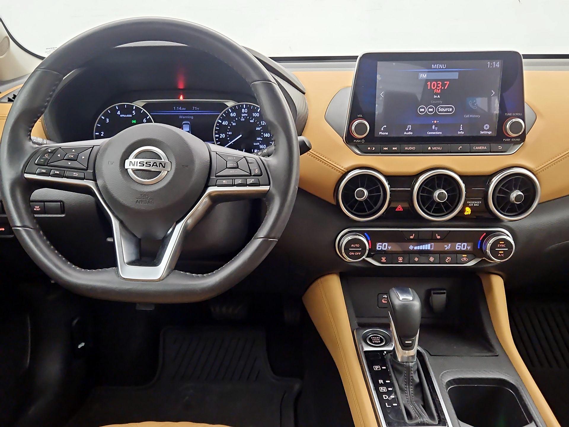 Thumbnail: 2020 Nissan Sentra - 10