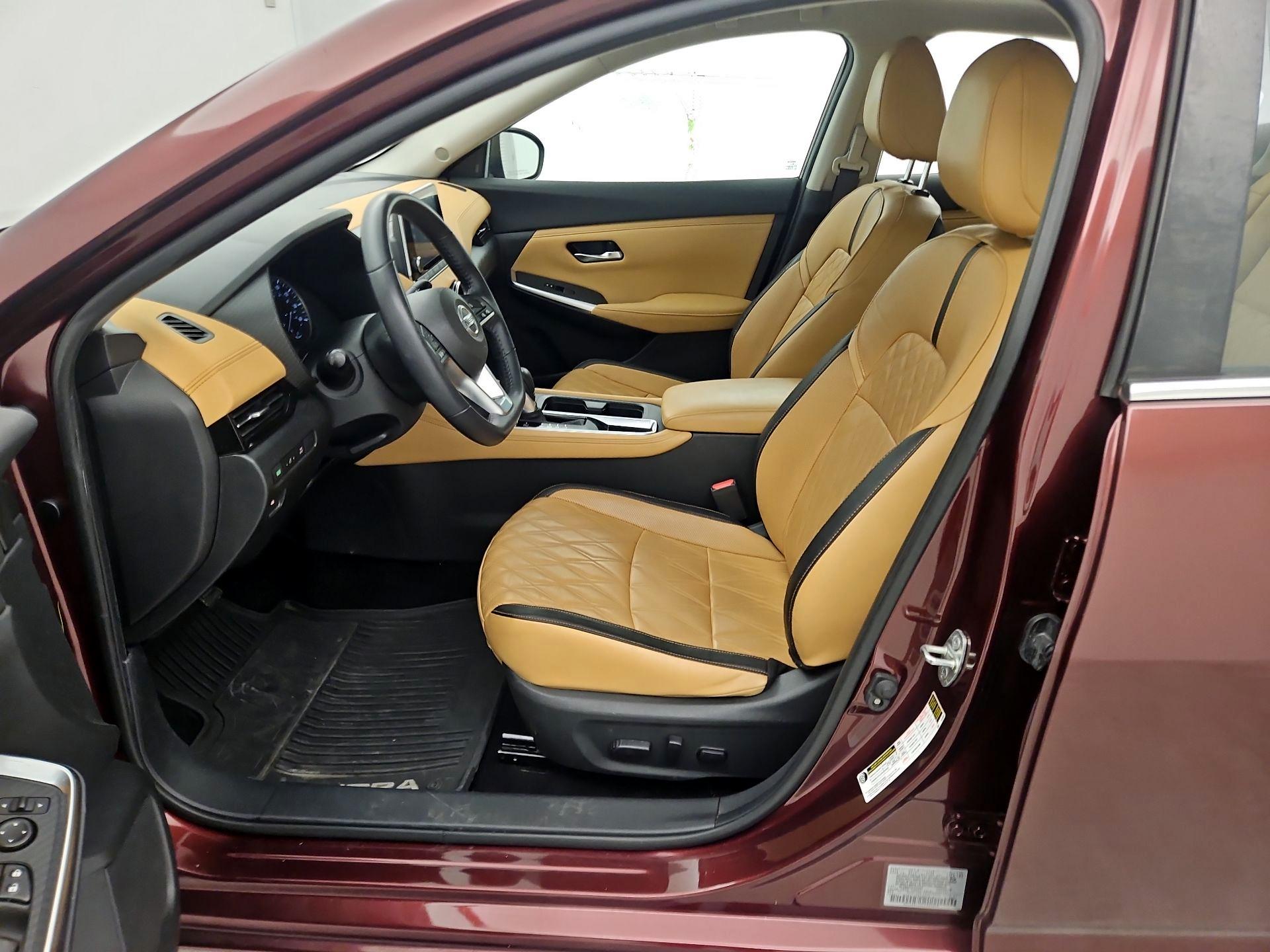 Thumbnail: 2020 Nissan Sentra - 11