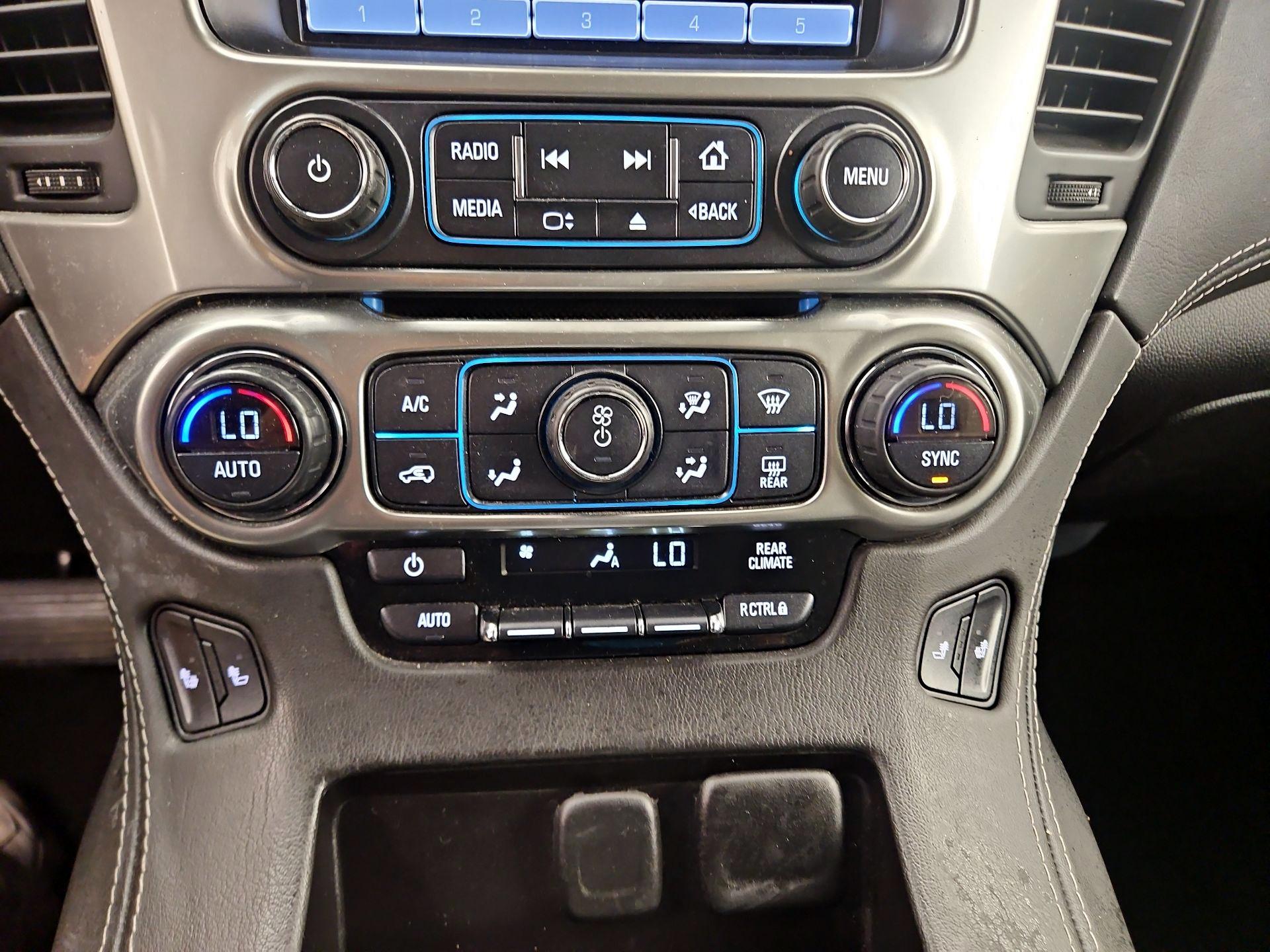 Thumbnail: 2016 Chevrolet Tahoe - 17