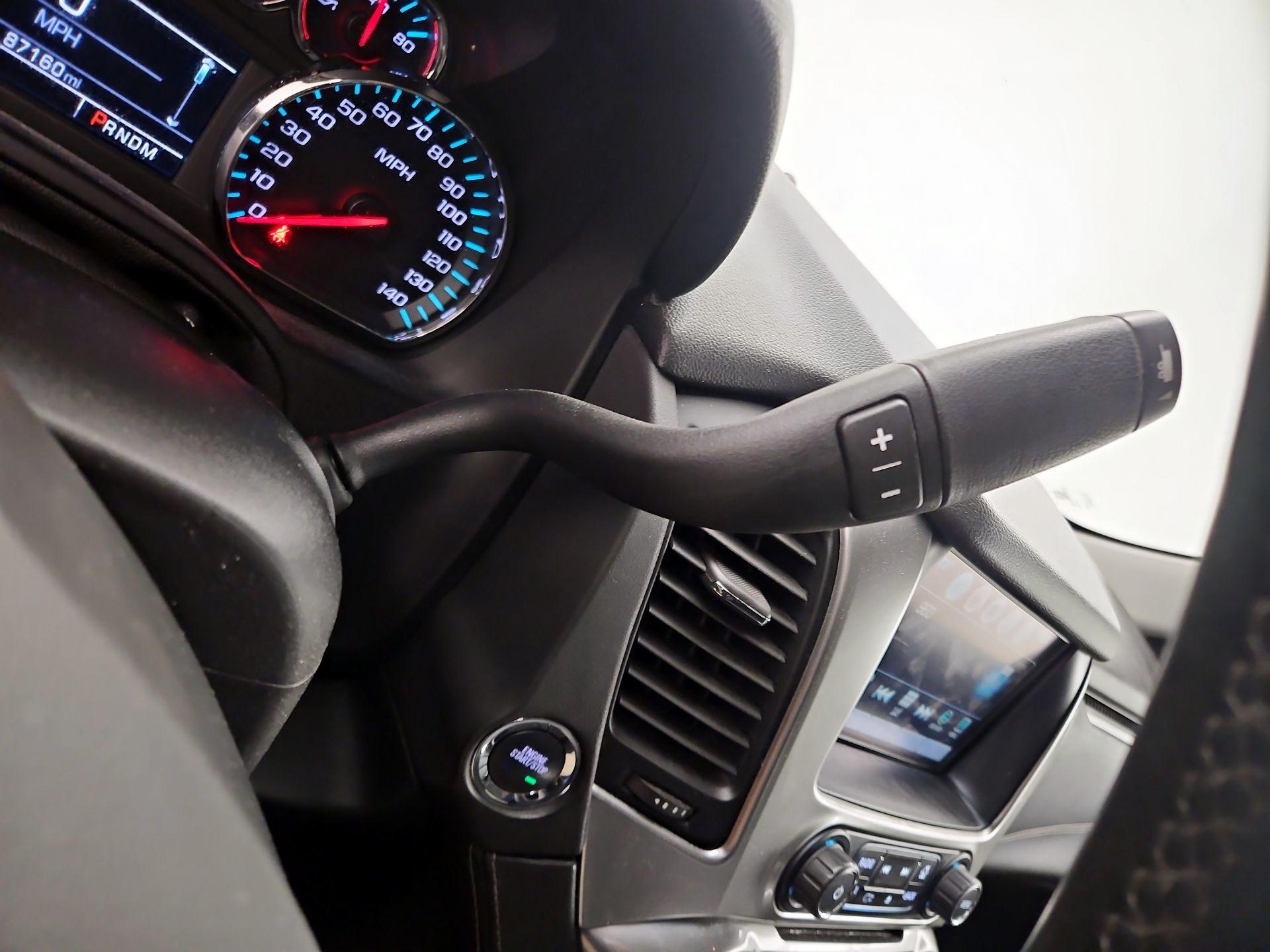 Thumbnail: 2016 Chevrolet Tahoe - 18