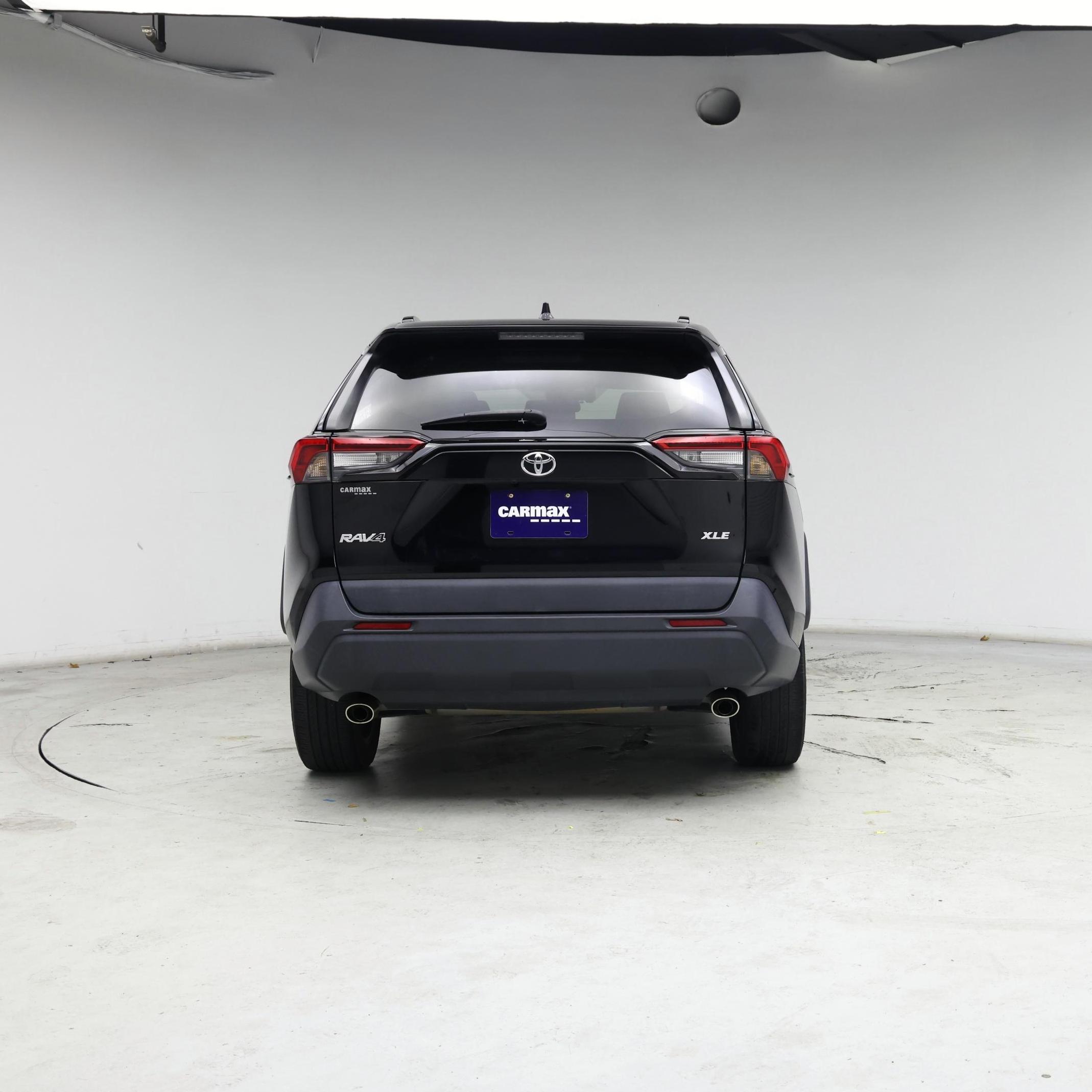 Thumbnail: 2021 Toyota RAV4 - 6