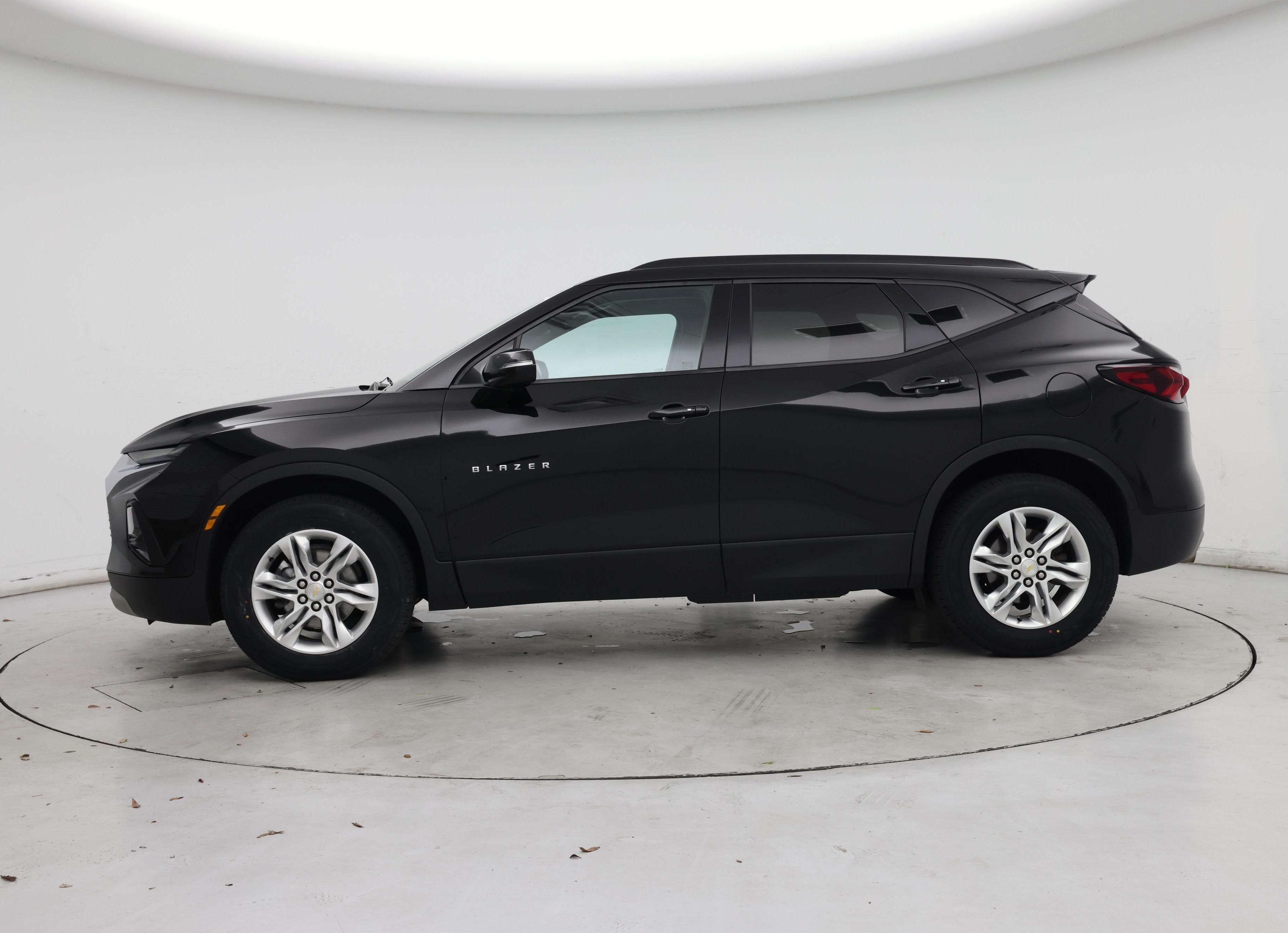 Thumbnail: 2020 Chevrolet Blazer - 3