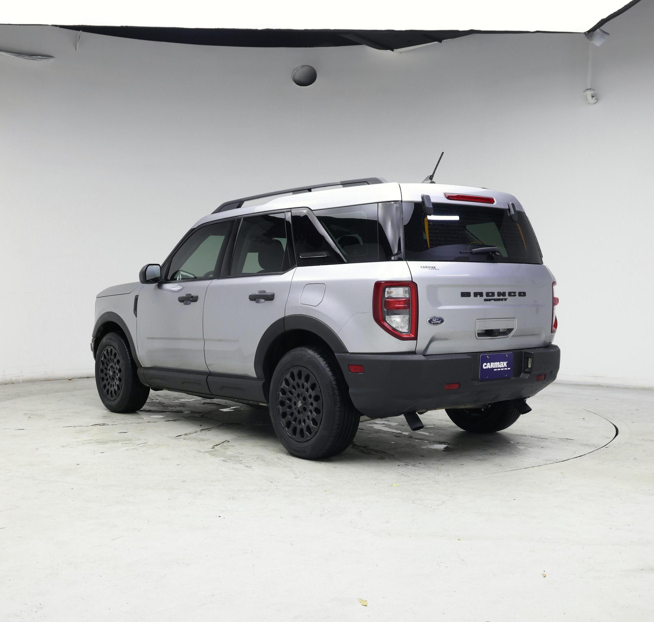 Thumbnail: 2021 Ford Bronco Sport - 2