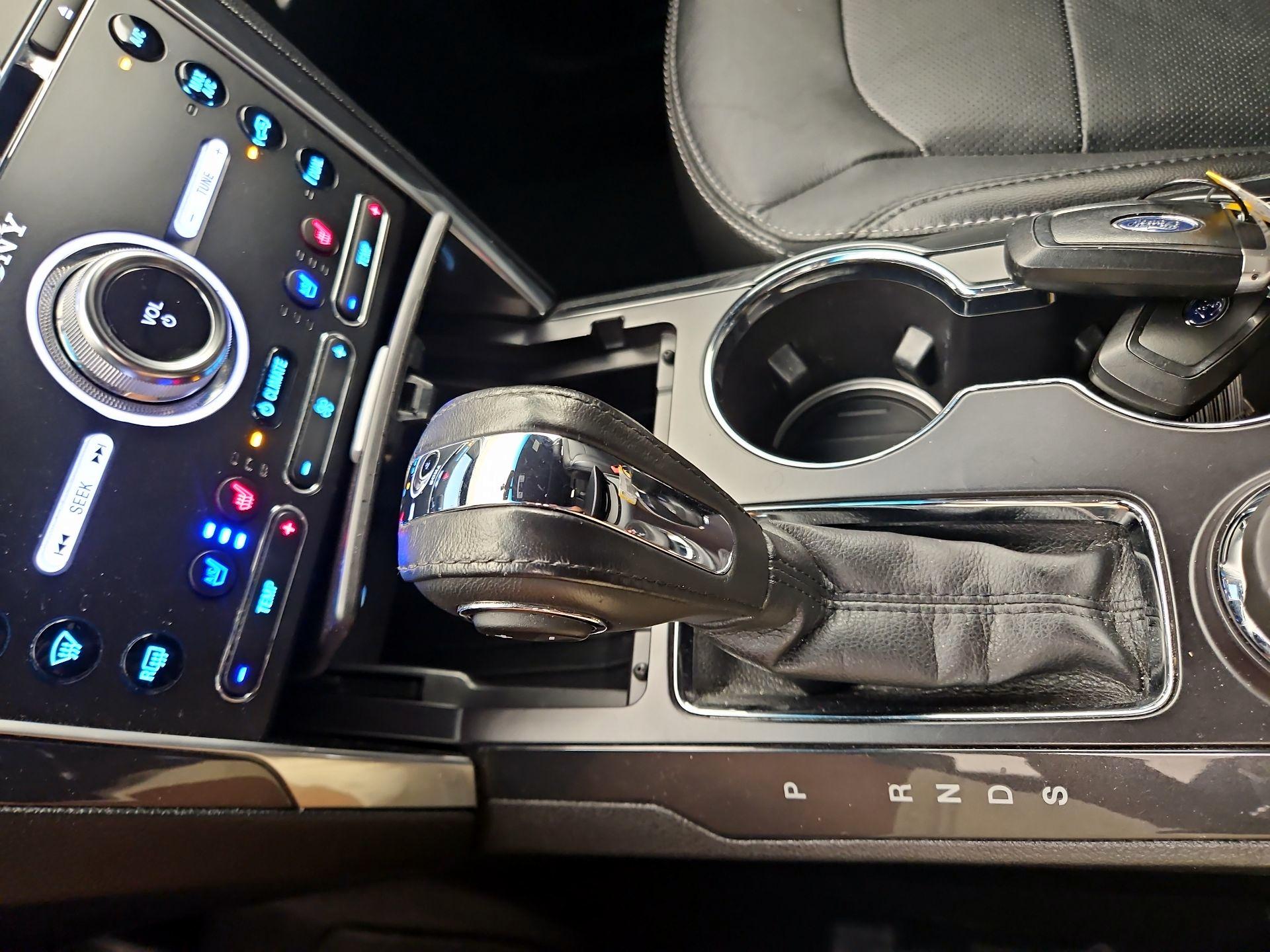 Thumbnail: 2018 Ford Explorer - 18