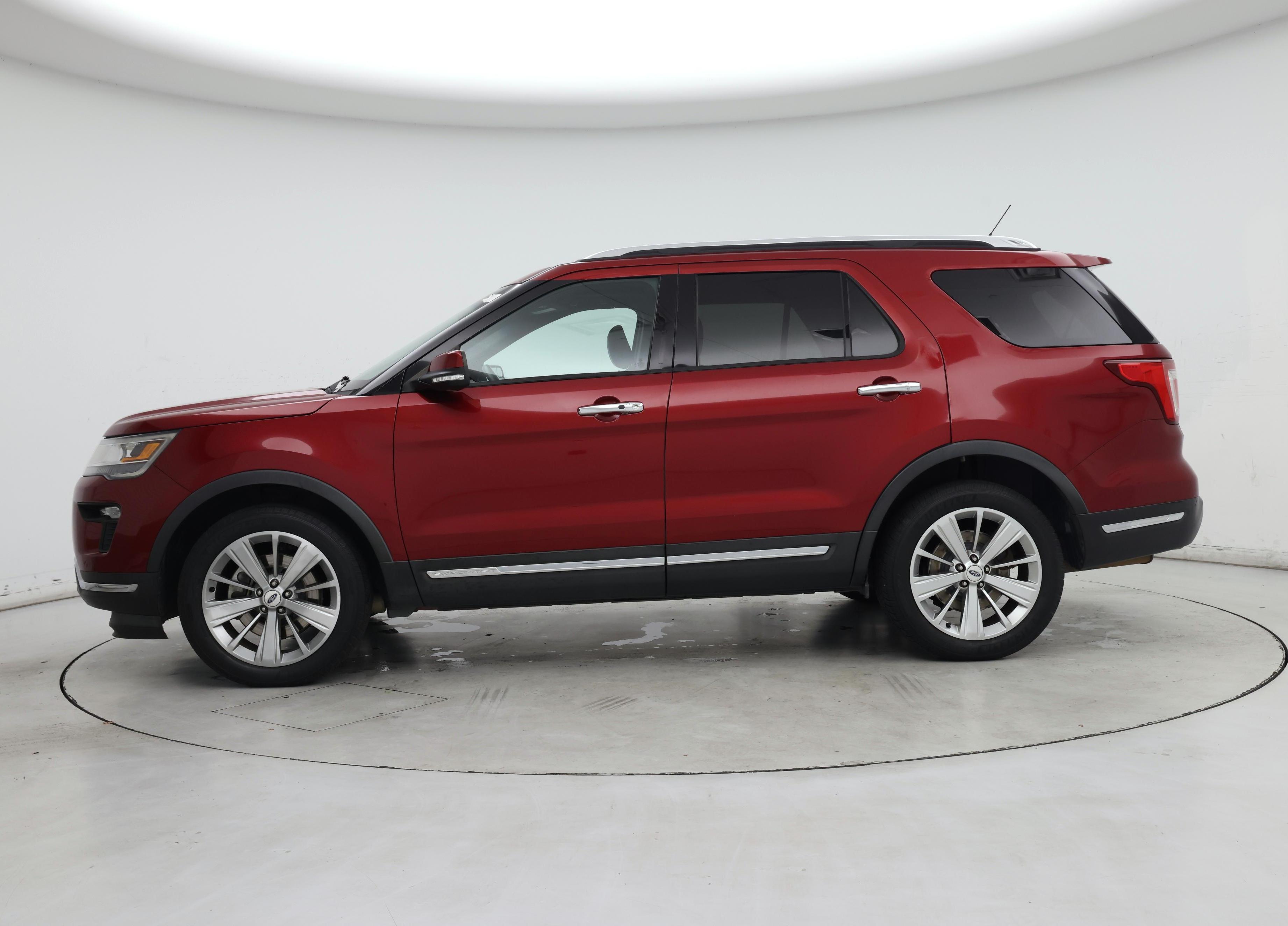 Thumbnail: 2018 Ford Explorer - 3
