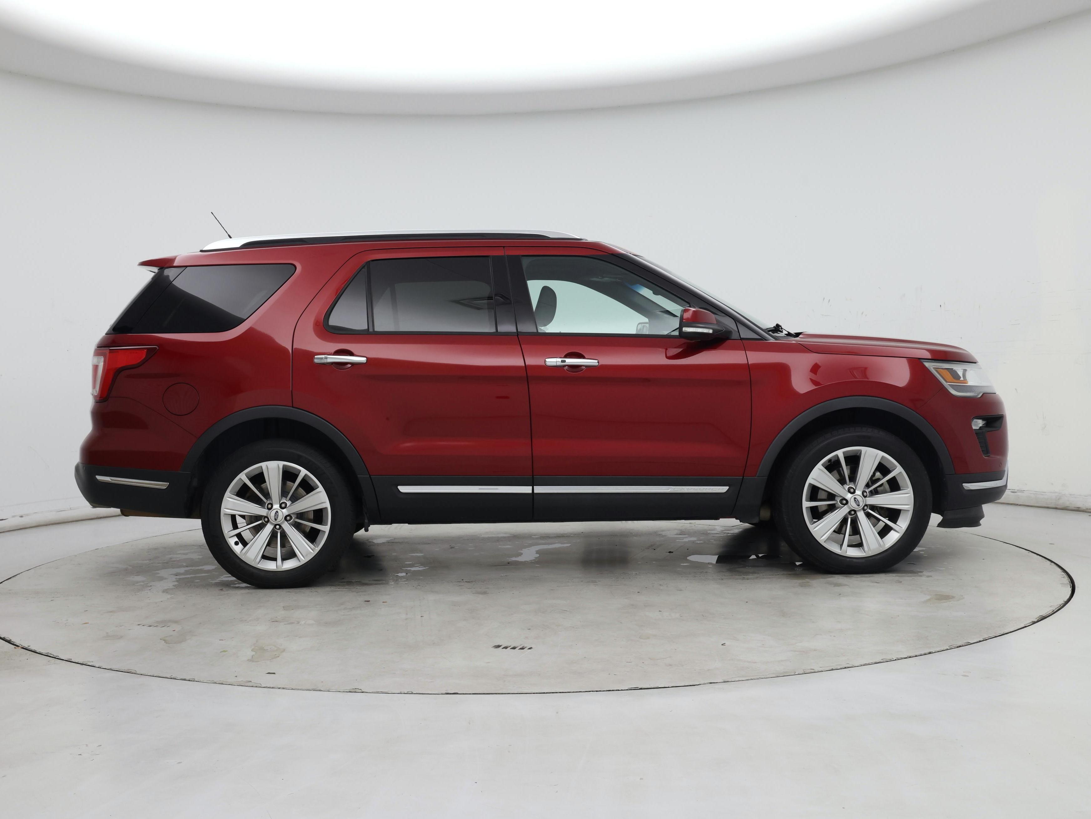 Thumbnail: 2018 Ford Explorer - 7