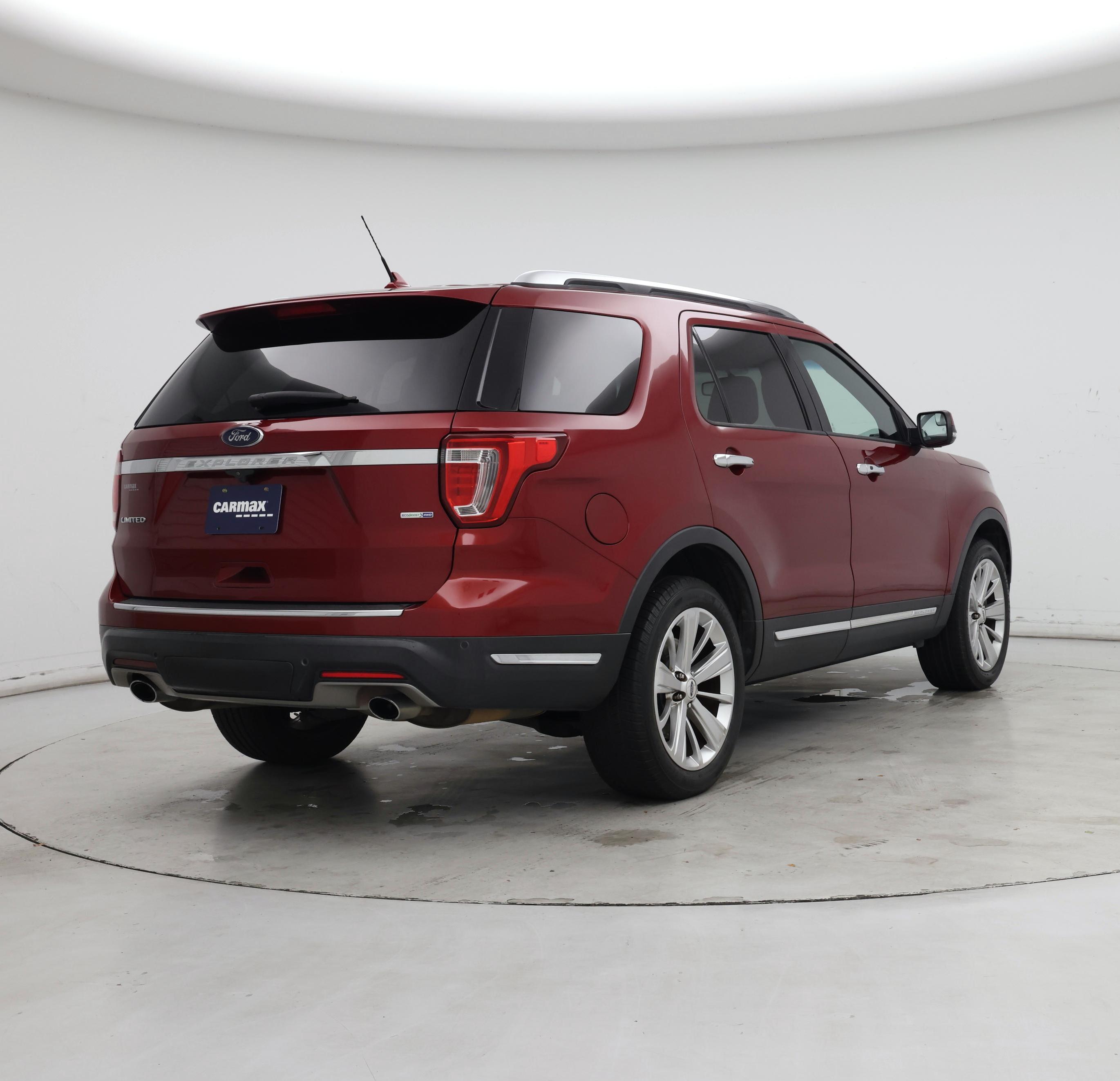 Thumbnail: 2018 Ford Explorer - 8