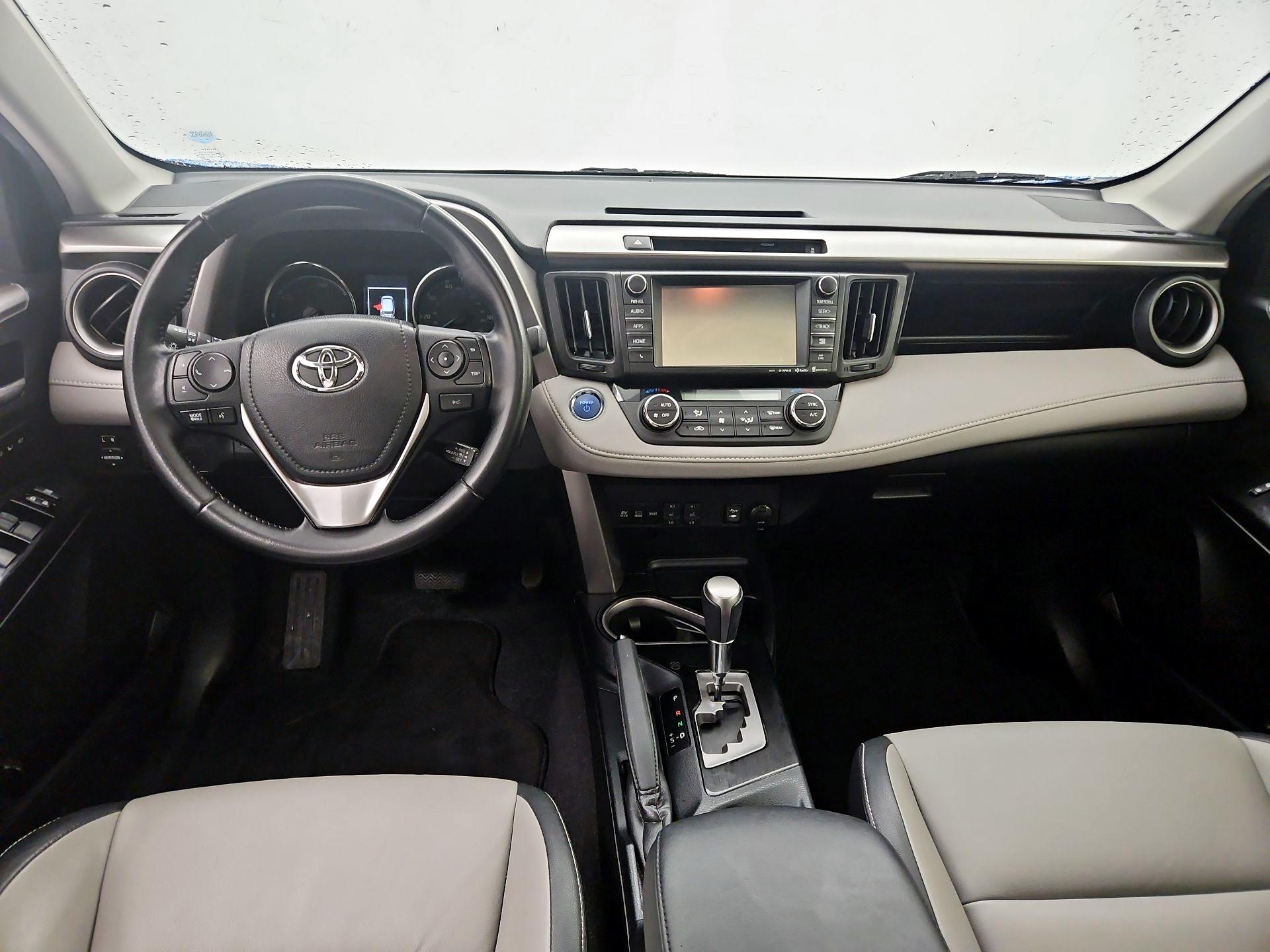 Thumbnail: 2016 Toyota RAV4 - 9