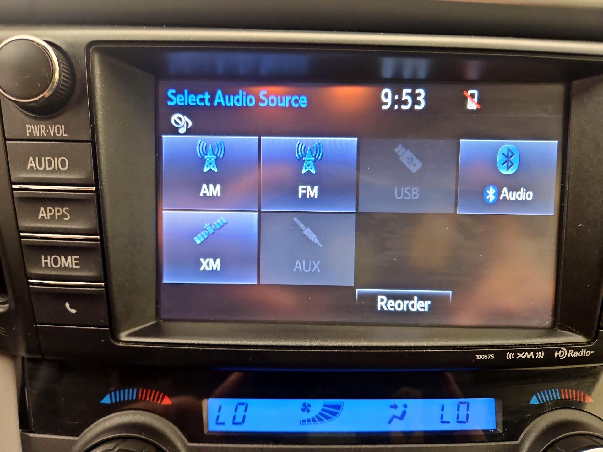 Thumbnail: 2016 Toyota RAV4 - 15