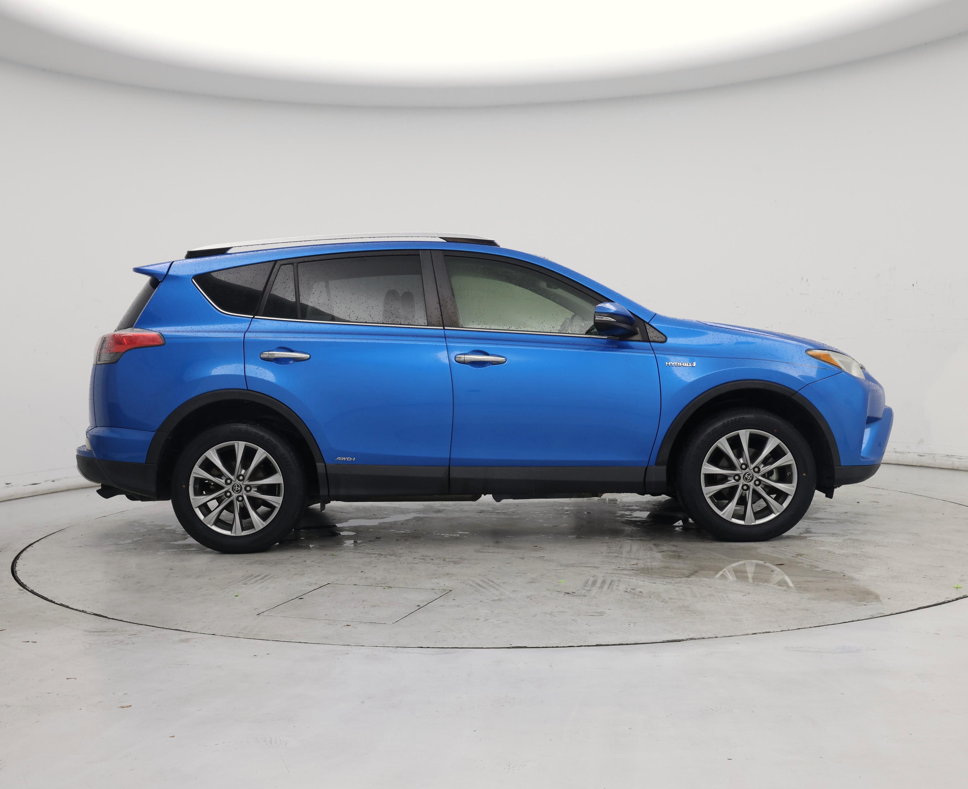 Thumbnail: 2016 Toyota RAV4 - 7